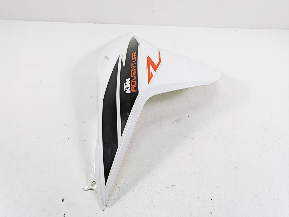 2018 KTM 1090 Adventure R Right Side Fuel Tank Fairing Cover - Read 60308051000 {{ shop.shopifyCountryName }} - Mototech271