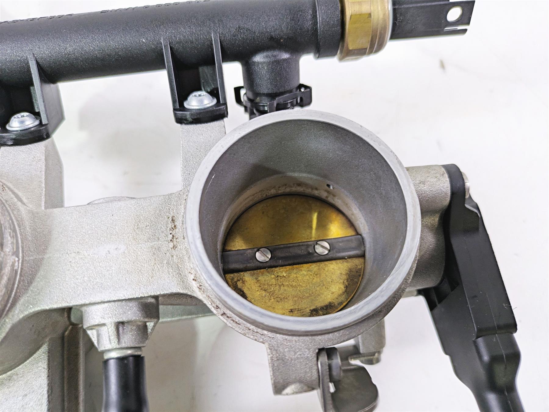 2017 BMW F800GS Adv K75 Throttle Body Fuel Injection 13548353539 {{ shop.shopifyCountryName }} - Mototech271