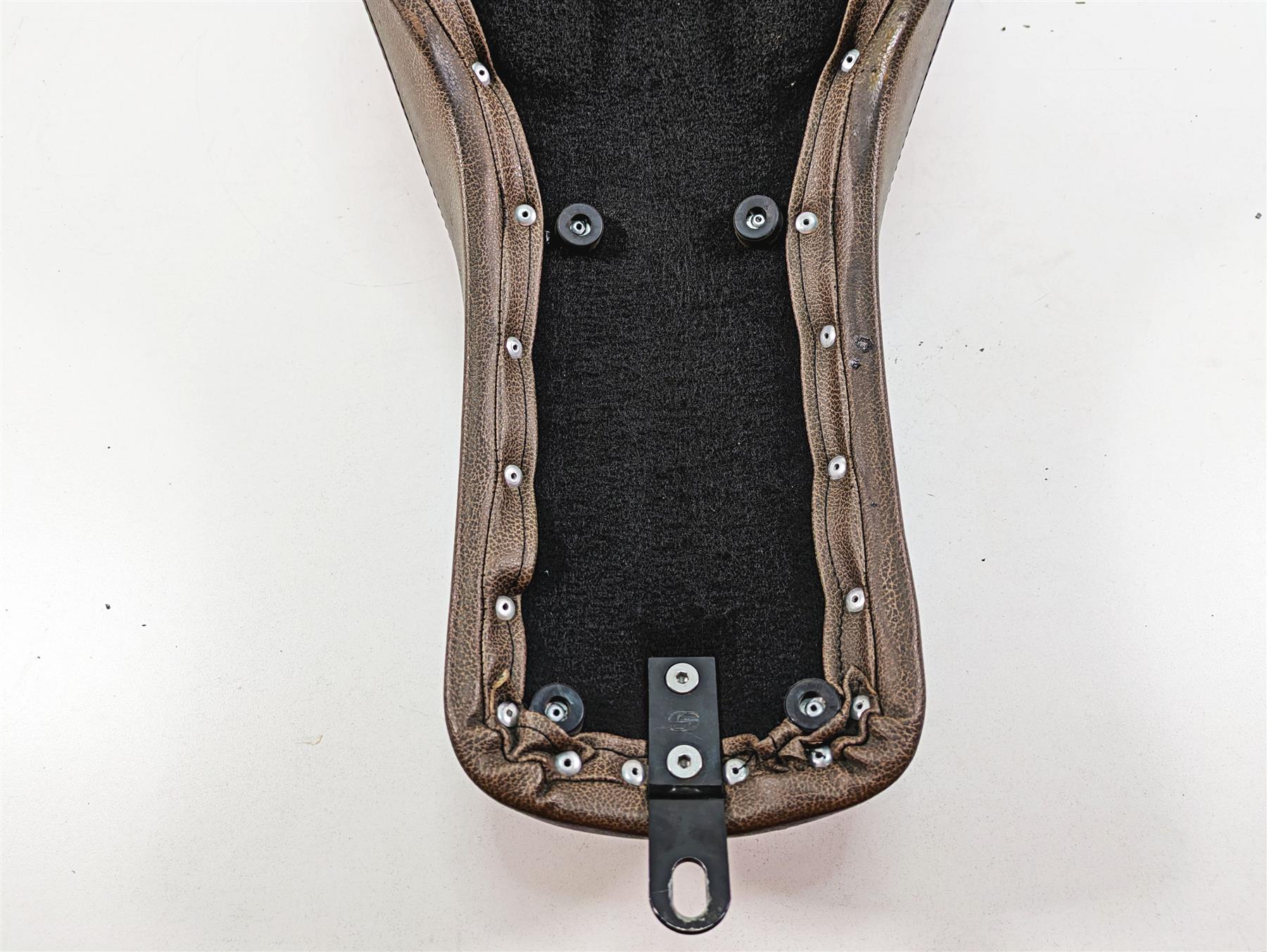 2009 Harley FXDC Dyna Super Glide Custom Saddlemen Step-Up Seat 806-04-172BR {{ shop.shopifyCountryName }} - Mototech271