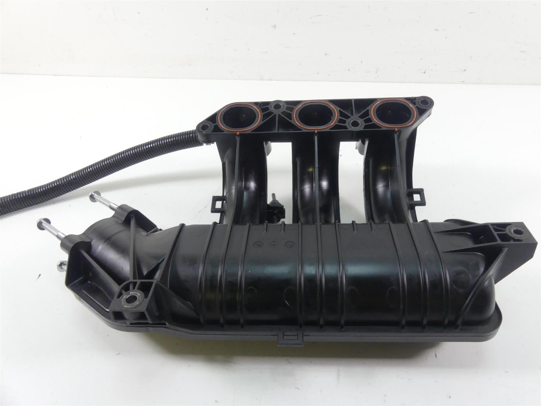 2018 Yamaha Waverunner VX1050 BT Deluxe Intake Manifold & Injectors 6EY-13641-00 {{ shop.shopifyCountryName }} - Mototech271