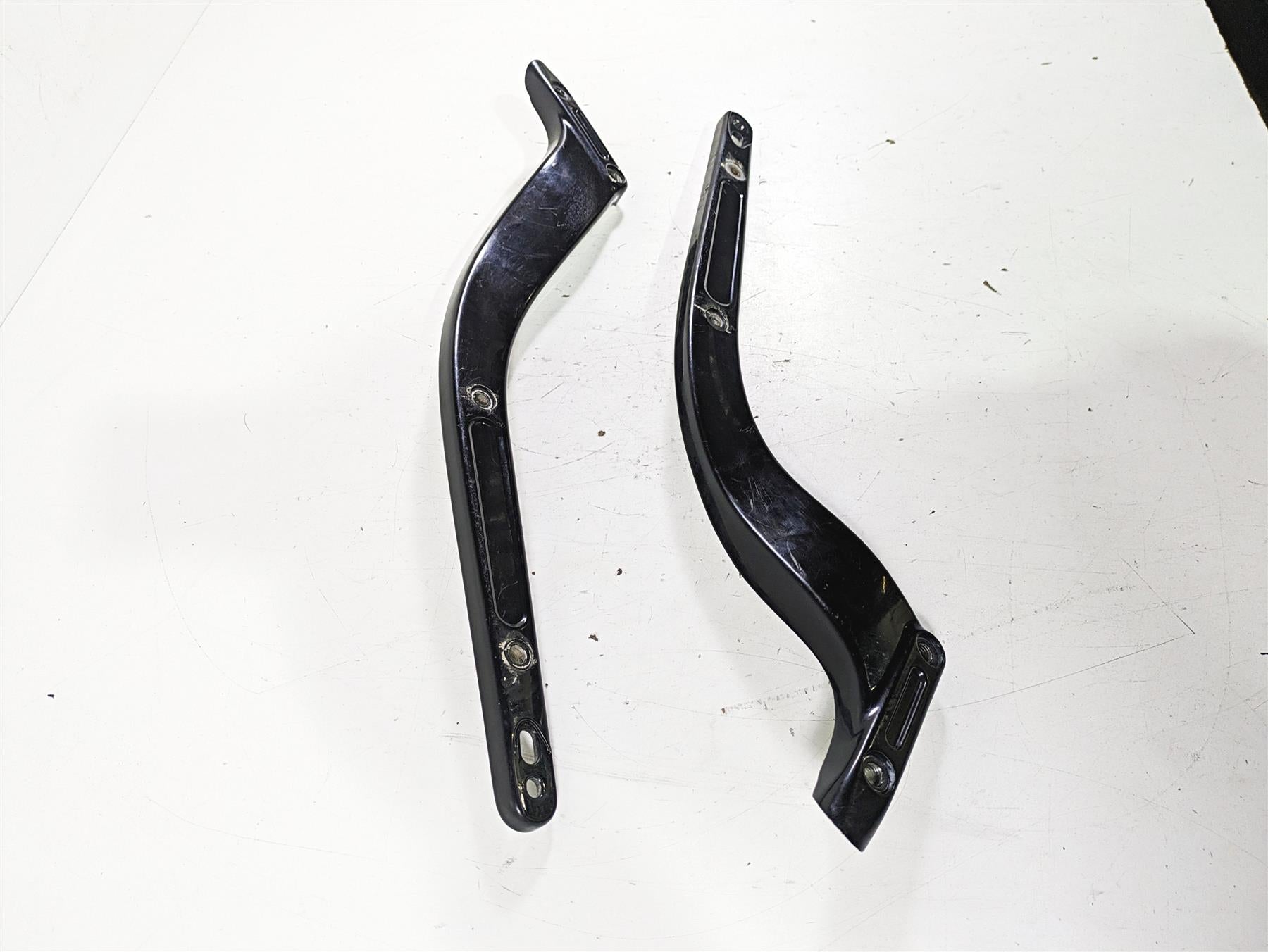 2021 Harley Softail FLSL Slim Rear Fender Braces Struts 59500422 59500423 {{ shop.shopifyCountryName }} - Mototech271