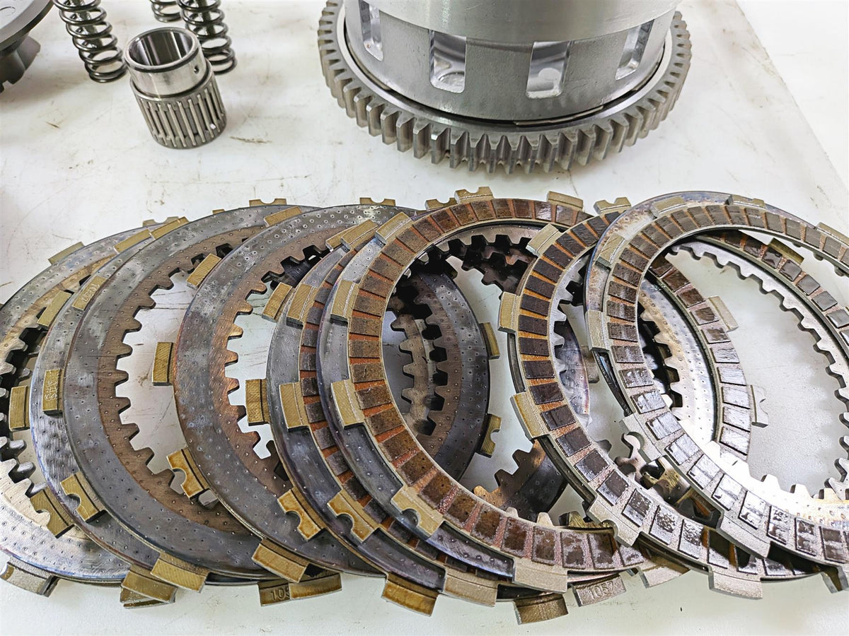 2016 Yamaha YZF R1 RN32 Clutch Basket & Friction Disc Set 2CR-16150-00-00 {{ shop.shopifyCountryName }} - Mototech271