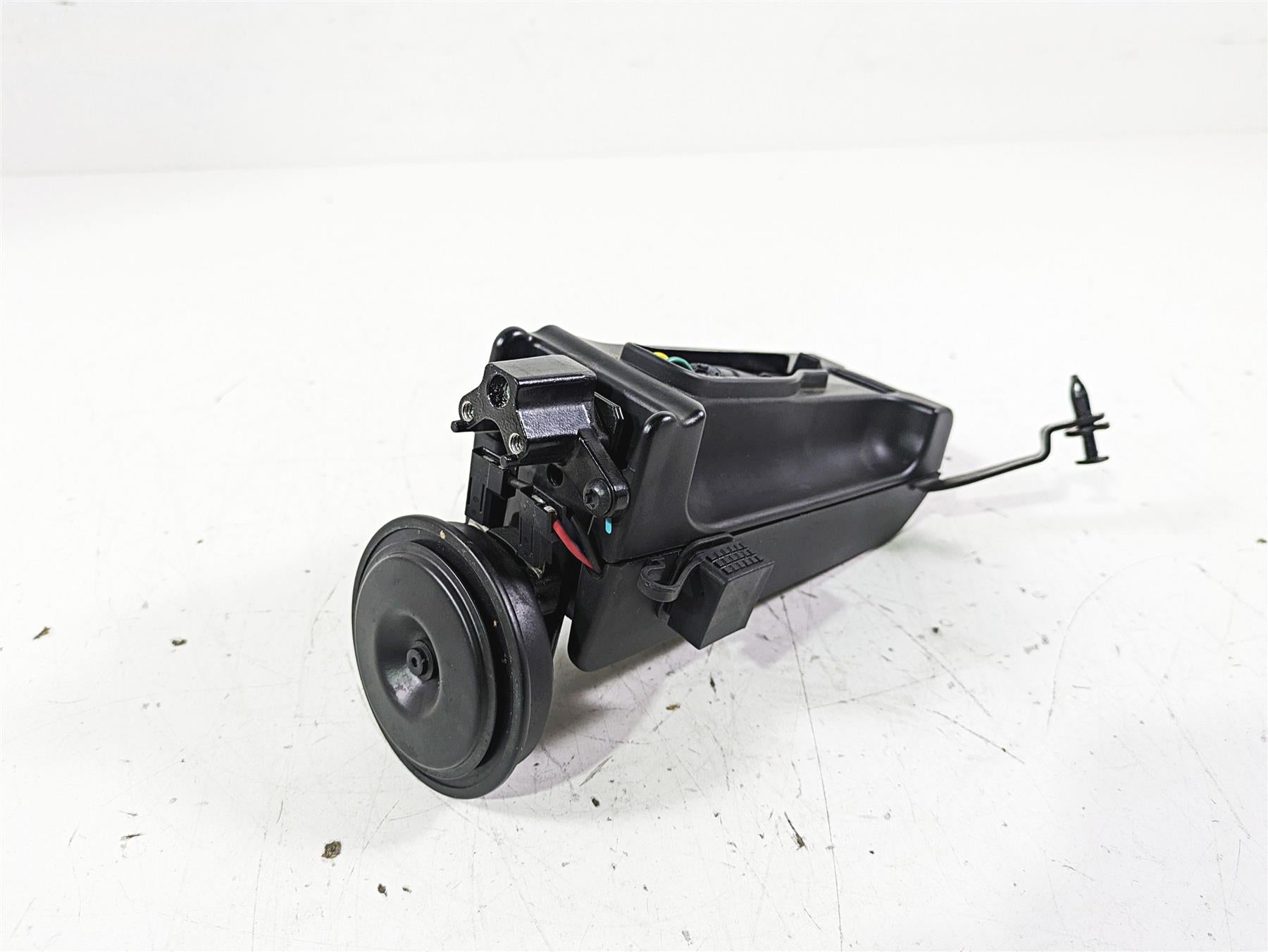 2019 Harley FLHCS Softail Heritage Horn + Box & Wiring 69201654 69000014 {{ shop.shopifyCountryName }} - Mototech271