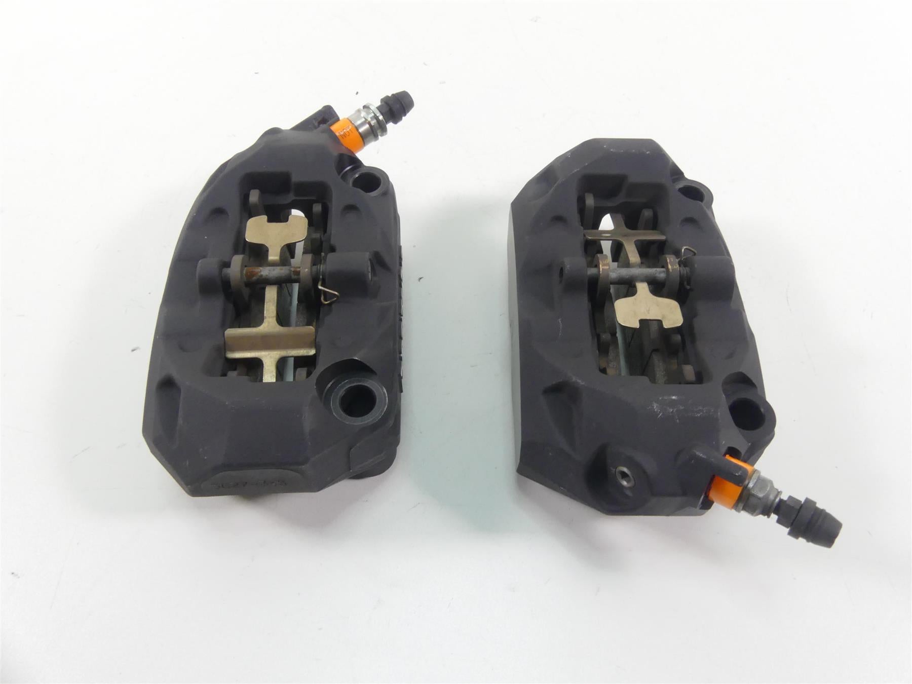 2016 BMW R nineT R9T K21 Front Brembo Brake Caliper Set 34118535161 34118535162 {{ shop.shopifyCountryName }} - Mototech271