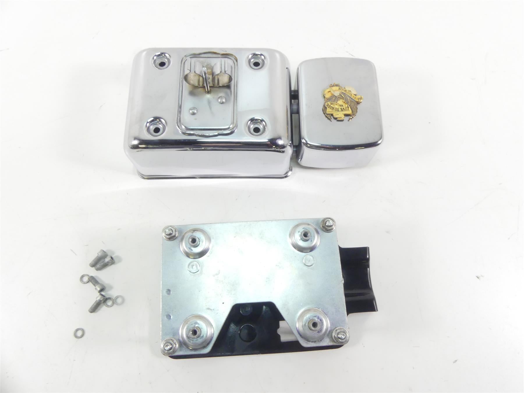 1993 Harley Dyna FXDL Low Rider Electrical Box Live Ride Chrome Cover 66333-90 {{ shop.shopifyCountryName }} - Mototech271