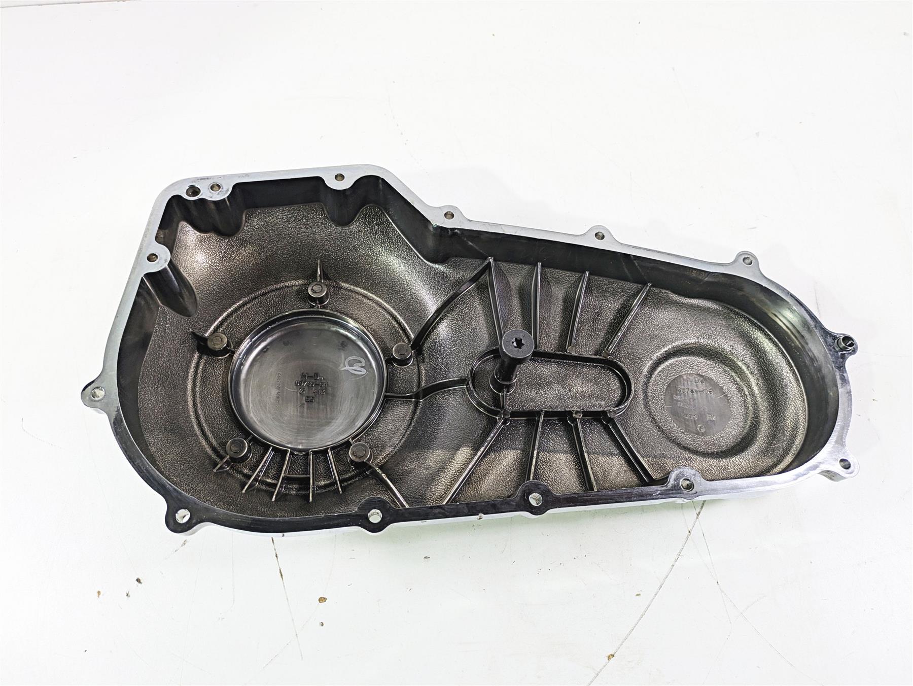 2008 Harley FLSTC 105TH Softail Heritage Outer Primary Clutch Cover 60784-06 {{ shop.shopifyCountryName }} - Mototech271