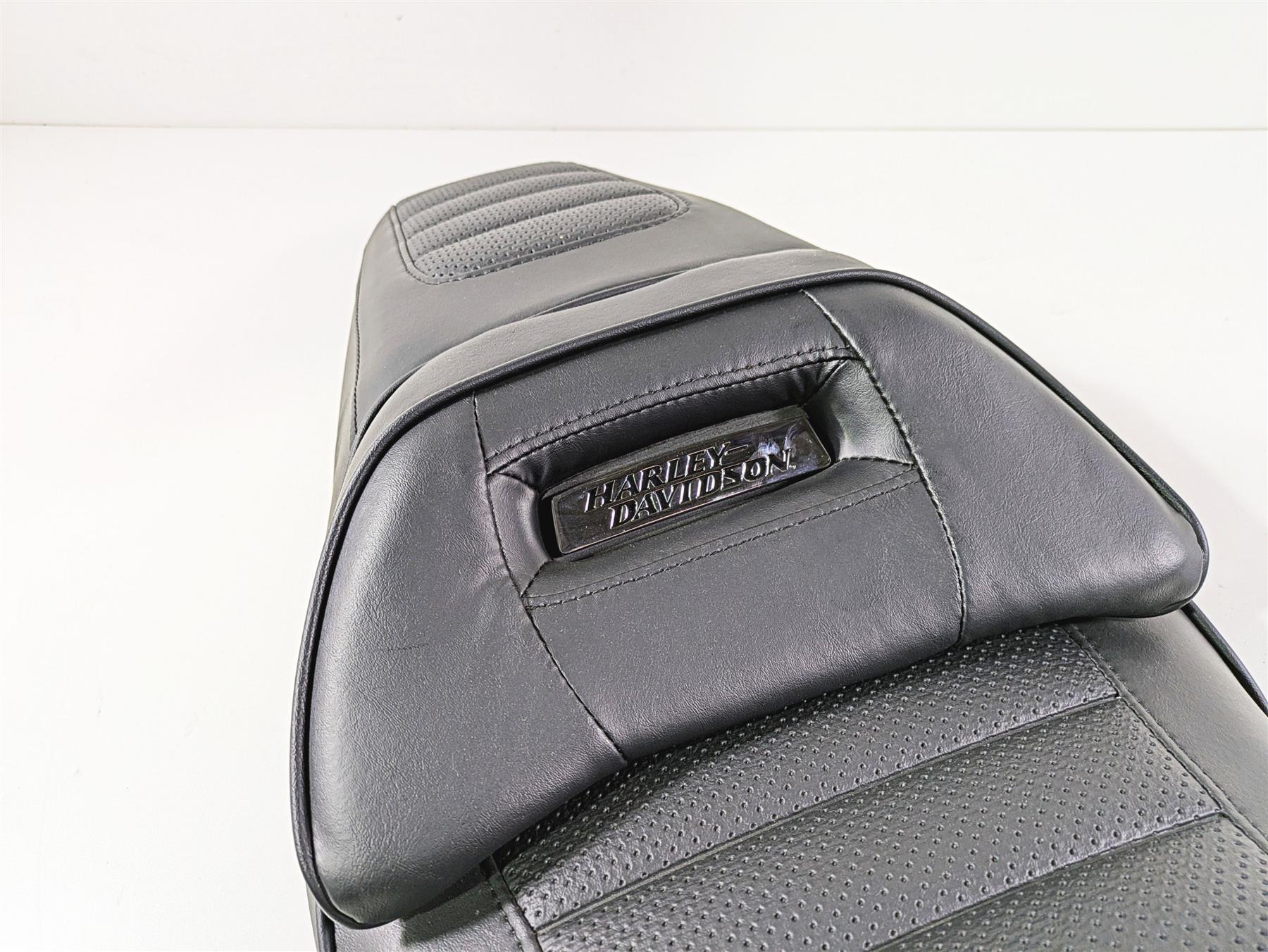 2014 Harley FXDL Dyna Low Rider Rider Driver Seat Saddle - Read 52000136 {{ shop.shopifyCountryName }} - Mototech271
