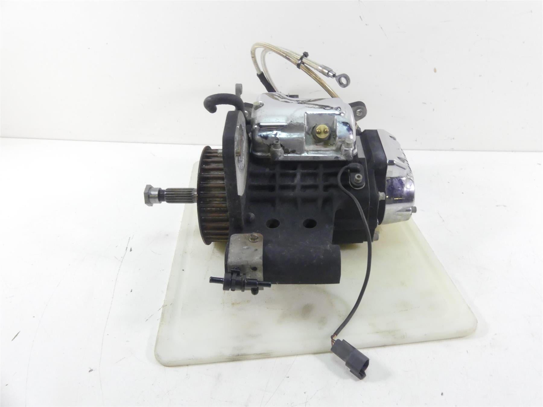 2002 Harley Softail FXSTDI Deuce 5-Speed Transmission Gear Box 37K 33052-02 {{ shop.shopifyCountryName }} - Mototech271