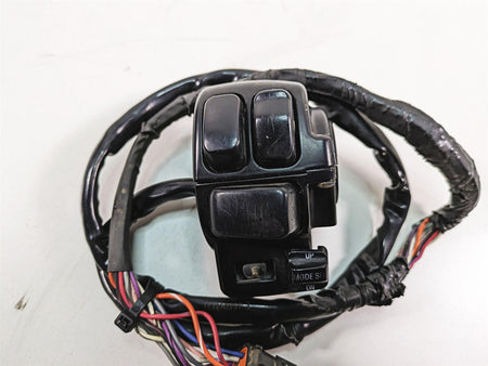 2006 Harley Touring FLHXI Street Glide Right Hand Control Switch - Read 71553-96 {{ shop.shopifyCountryName }} - Mototech271