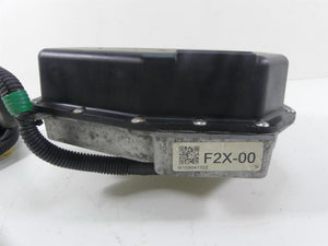 2015 Yamaha Waverunner VX1100 Cruiser Reverse Trim Motor & Box F2X-6140B-00-00