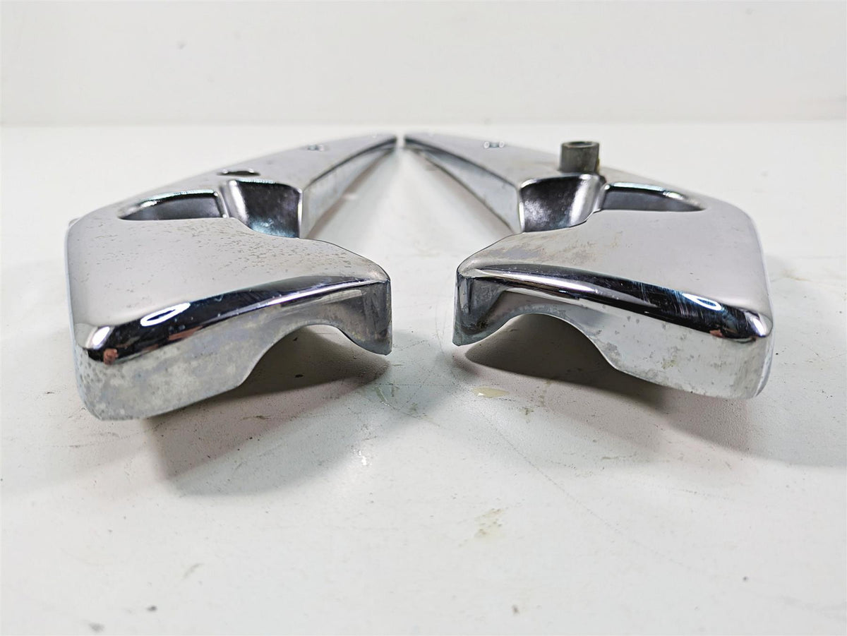 2006 Honda V-Twin VTX1300 R Rear Chrome Fender Frame Struts Braces 77330-MCV-000 {{ shop.shopifyCountryName }} - Mototech271