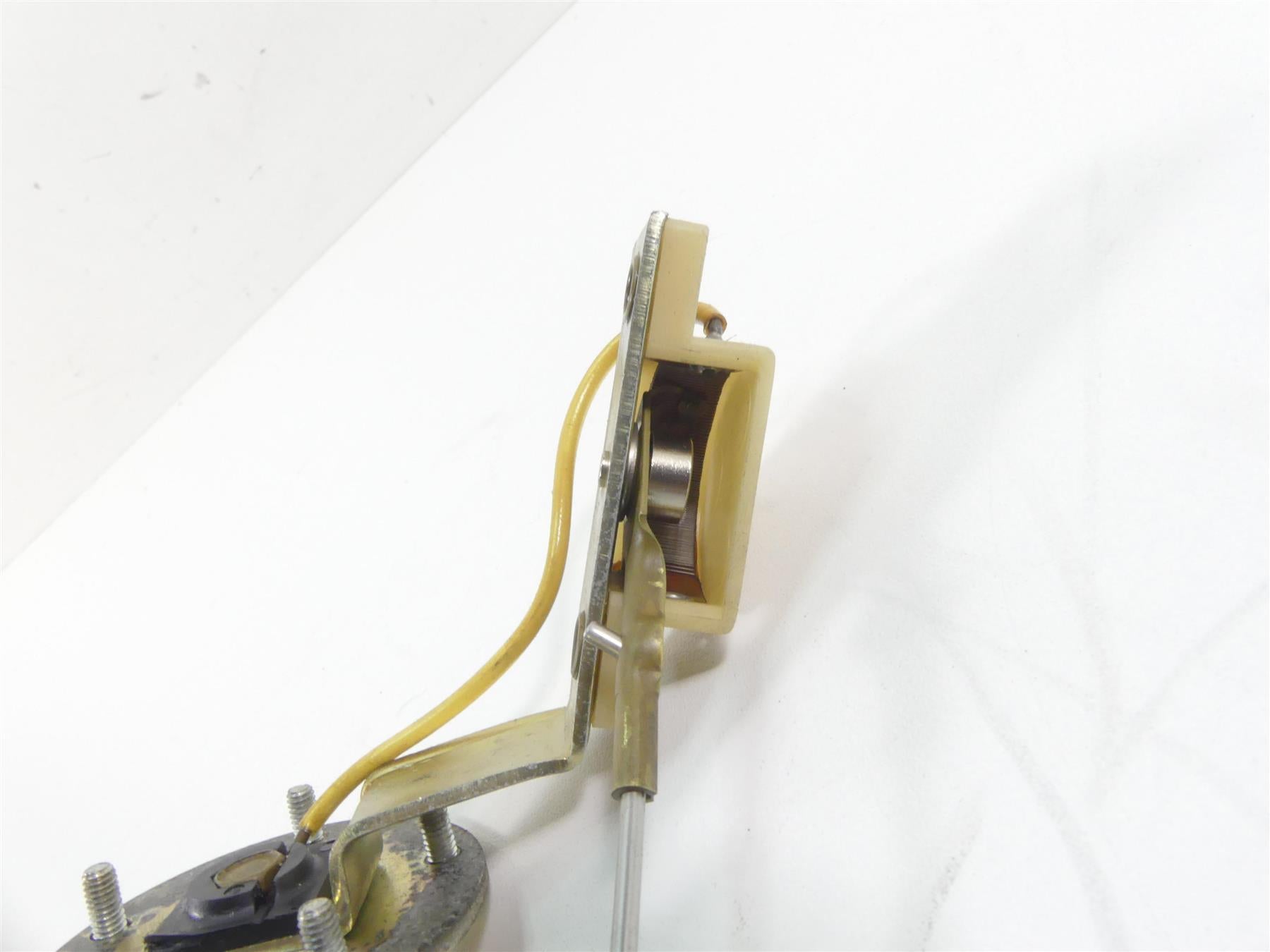 1999 Harley Dyna FXDL Low Rider Fuel Gas Petrol Level Sending Unit 75062-90A {{ shop.shopifyCountryName }} - Mototech271