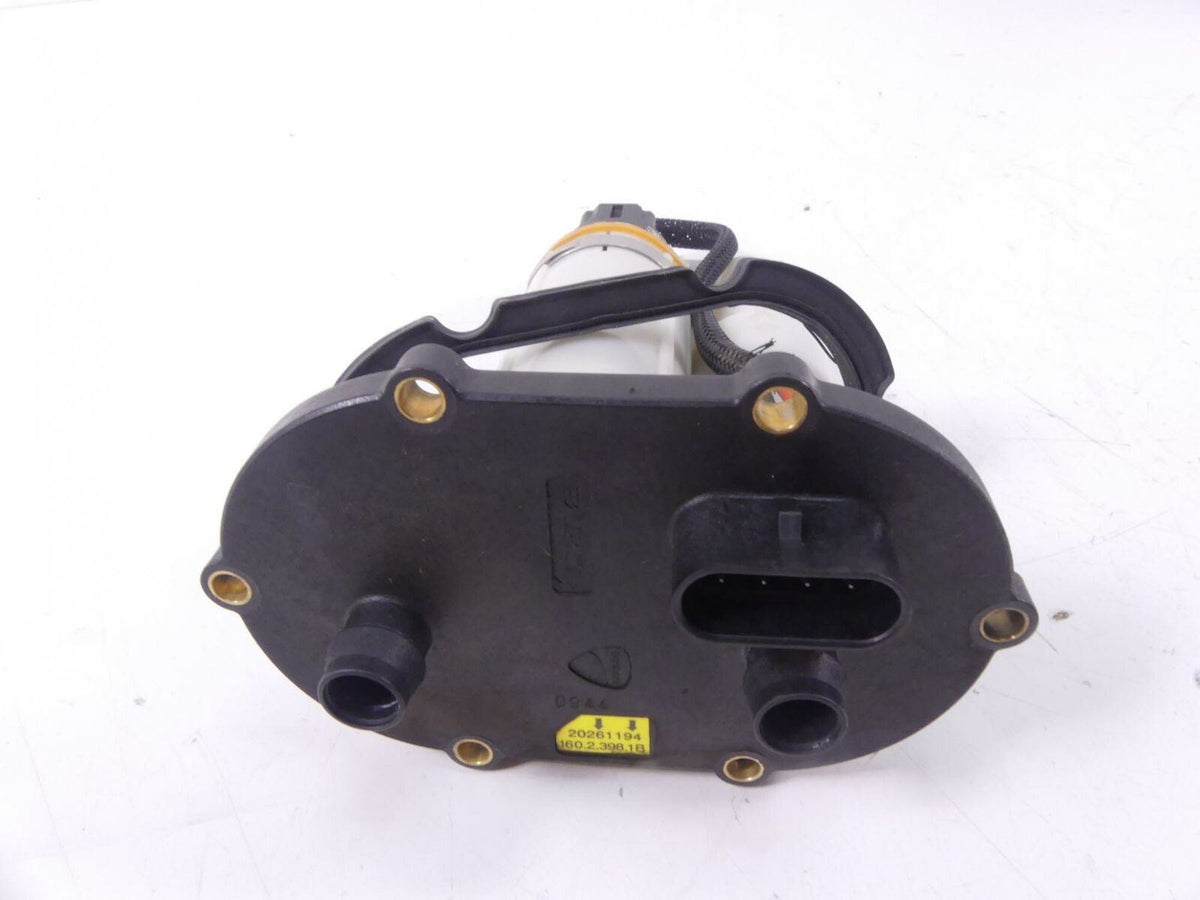 2015 Ducati Diavel Dark Fuel Gas Petrol Pump 9K - Tested 16023981B {{ shop.shopifyCountryName }} - Mototech271
