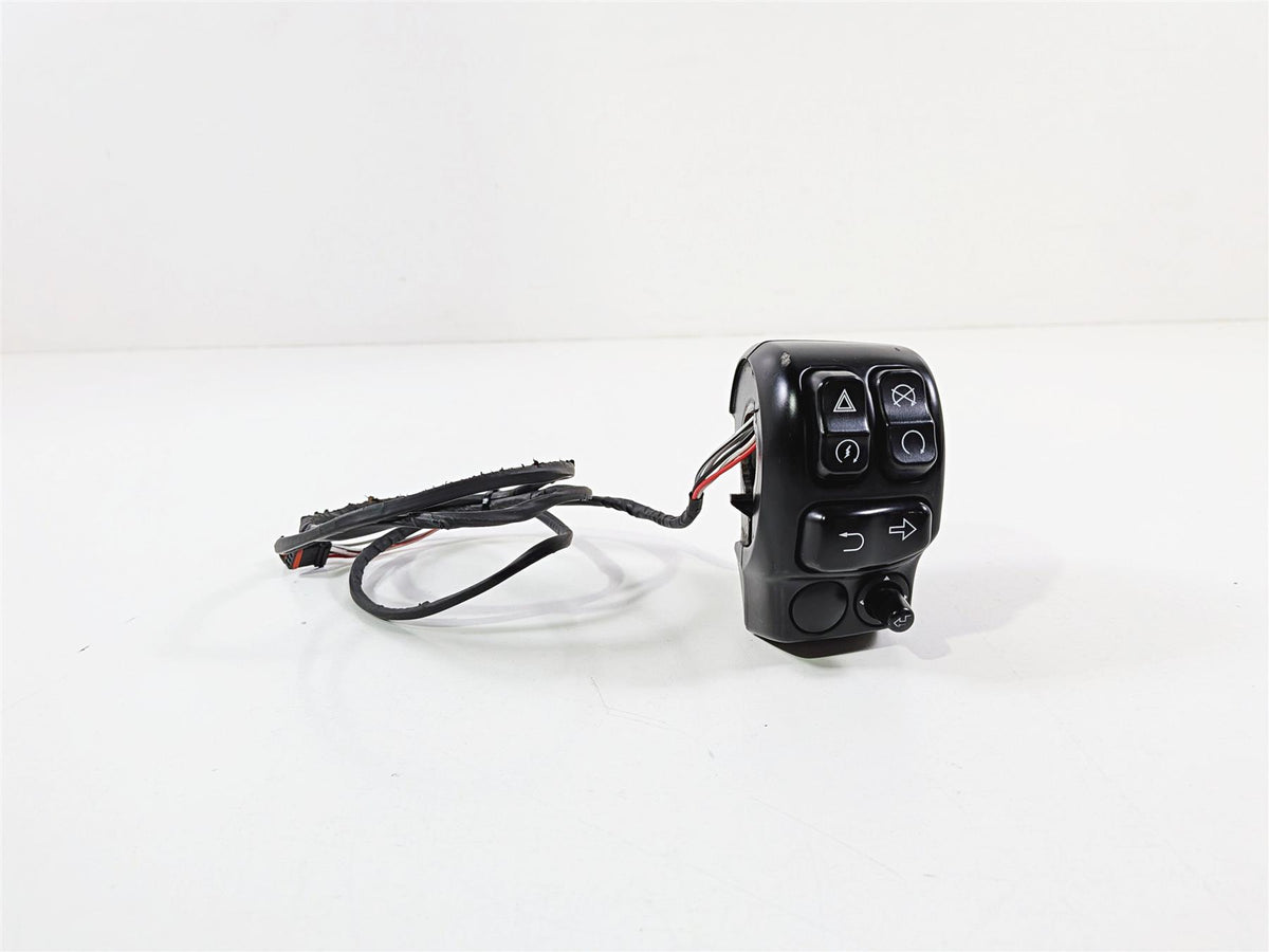 2017 Harley Touring FLHXS Street Glide Right Hand Control Switch 71500129C {{ shop.shopifyCountryName }} - Mototech271