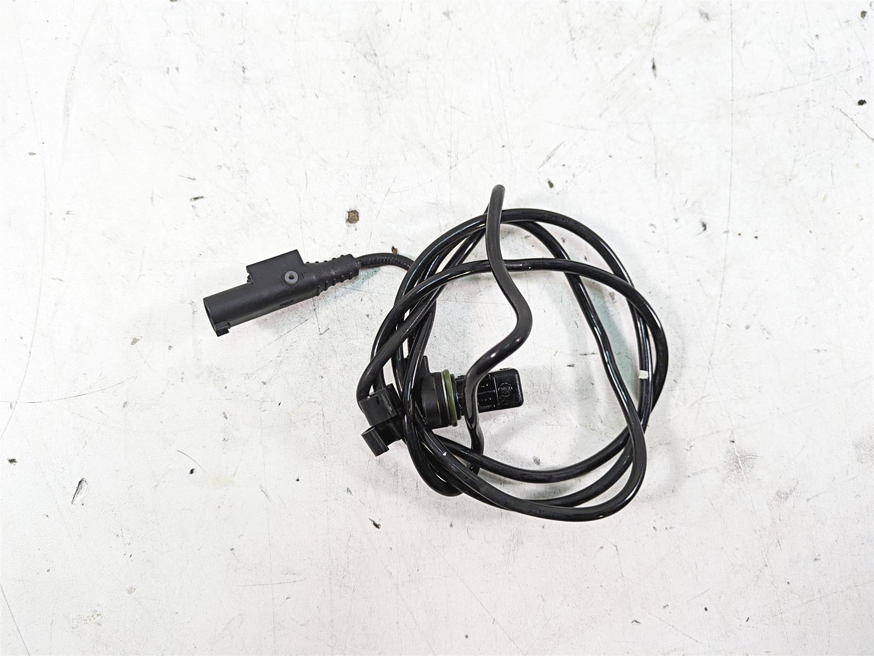 2007 BMW R1200RT K26 Rear Abs Sensor Wheel Speed 34527677824 {{ shop.shopifyCountryName }} - Mototech271