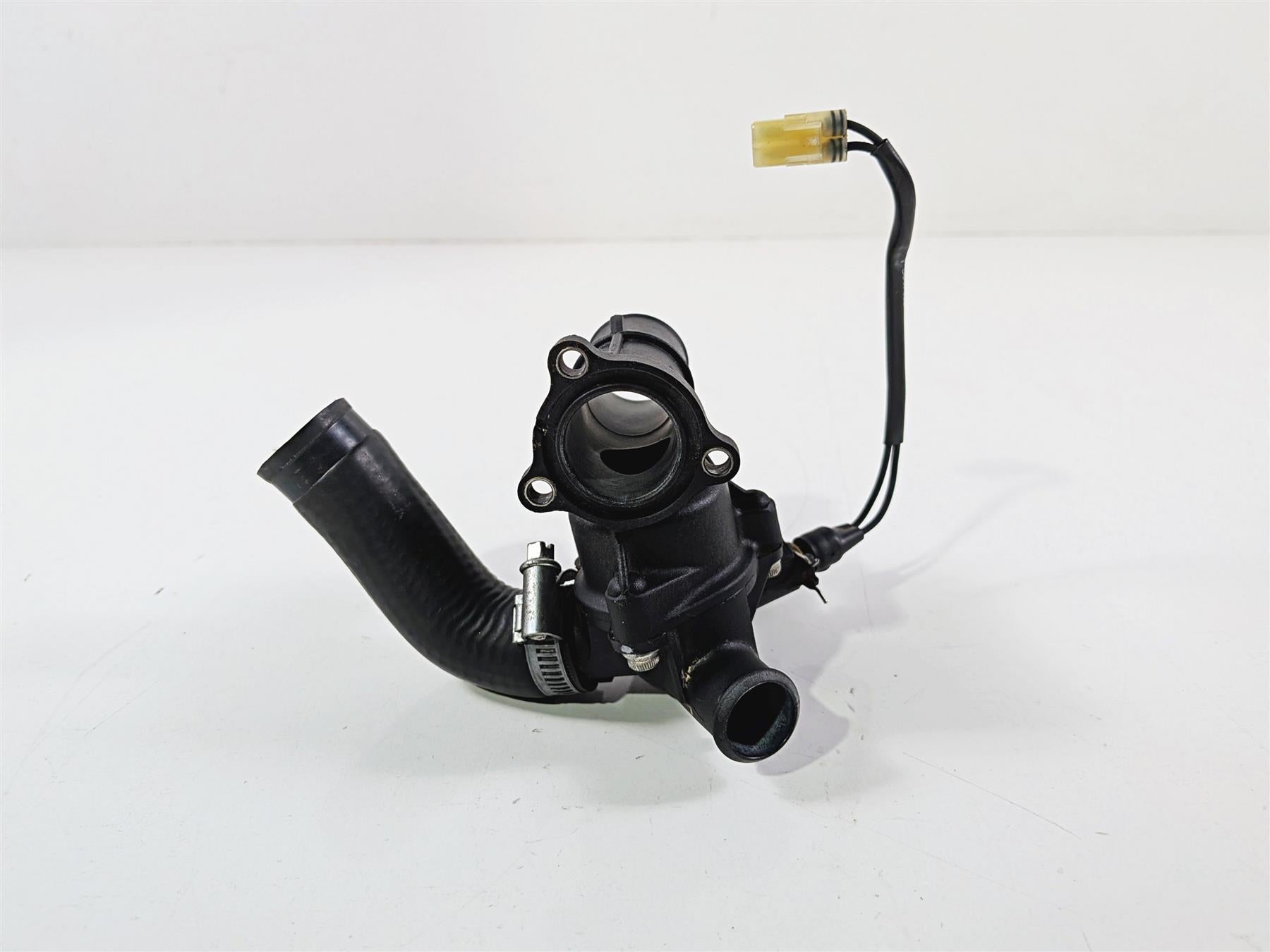 2017 Ducati Panigale 1299 Coolant Squirter Distributor Thermostat 55320122A-Mototech271