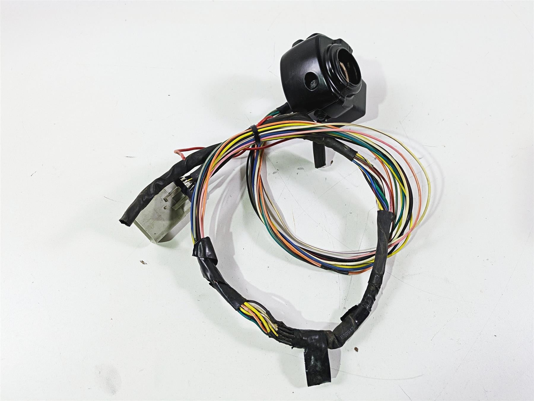 2011 Harley Touring FLHTCUSE CVO E-Glide Left Hand Control Switch 71685-06A {{ shop.shopifyCountryName }} - Mototech271