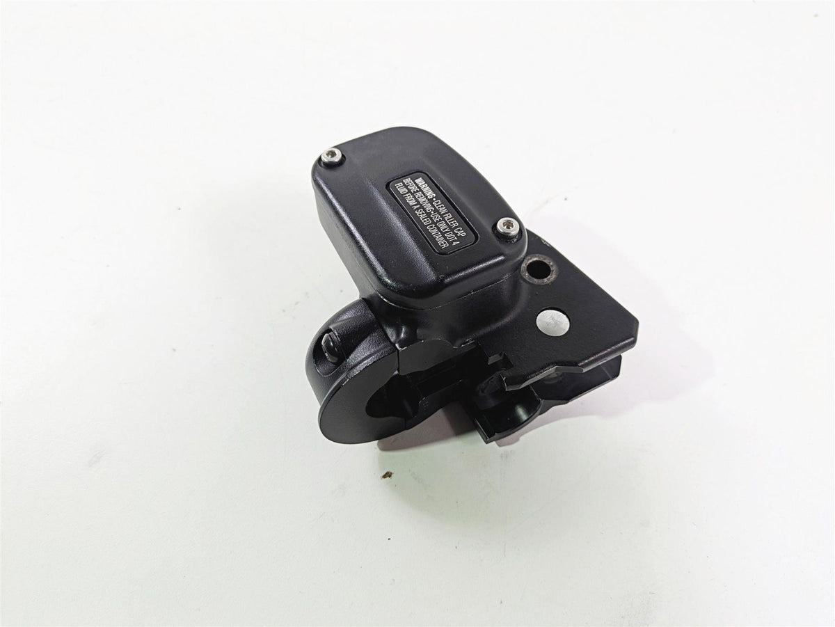 2020 Harley Softail FXST Standard Front Brake Master Cylinder 1/2" 41700233 {{ shop.shopifyCountryName }} - Mototech271