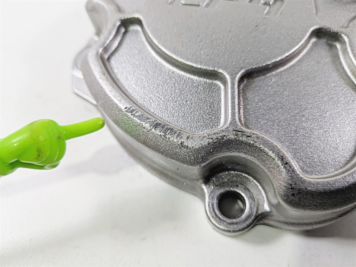 2016 Yamaha YZF R1 RN32 Oil Pump Timing Cover B60-15416-00-00 {{ shop.shopifyCountryName }} - Mototech271