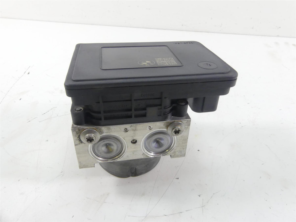 2017 BMW R1200GS GSW K50 Abs Brake Pump Pressure Module 34518566956 8566955 {{ shop.shopifyCountryName }} - Mototech271