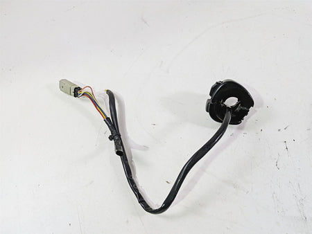 2013 Harley VRSCF Muscle Rod Left Hand Control Switch - Read 71682-06A {{ shop.shopifyCountryName }} - Mototech271