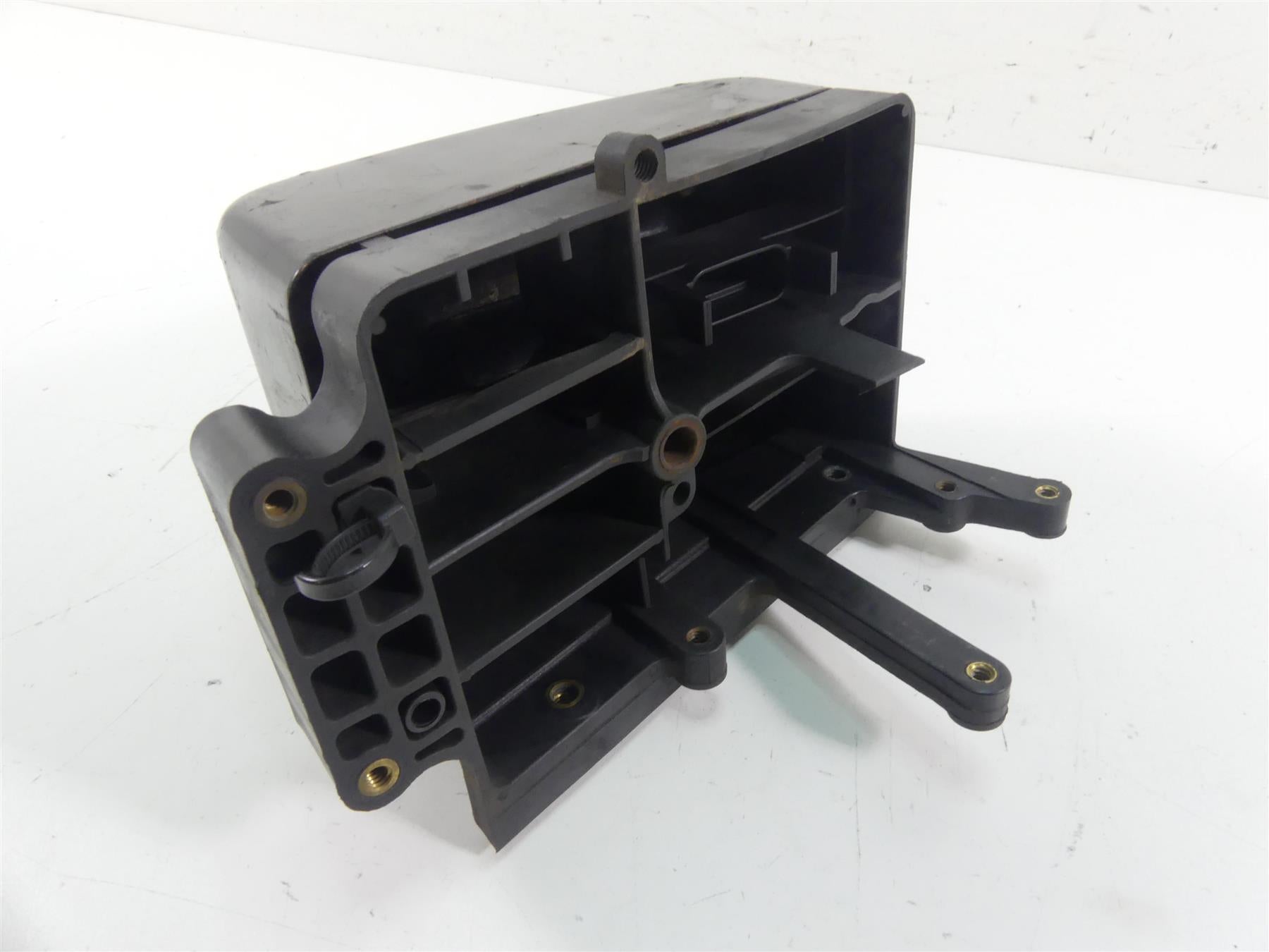 2011 Harley FXDWG Dyna Wide Glide Electric Stay Tray & Cover 13569-06 66361-04 {{ shop.shopifyCountryName }} - Mototech271