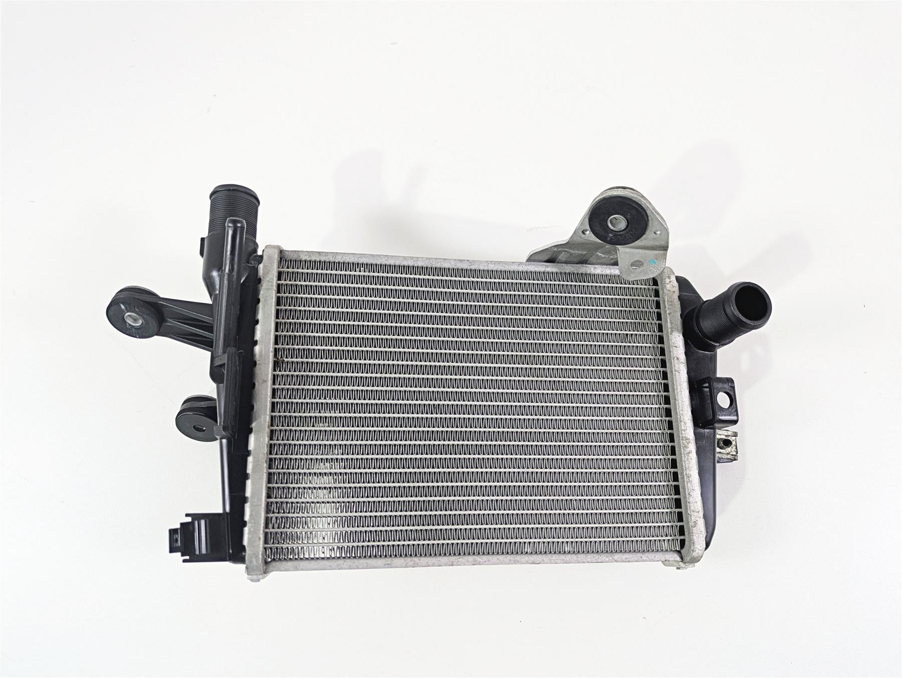 2016 BMW R1200RT K52 Left Radiator Cooler 17118546408