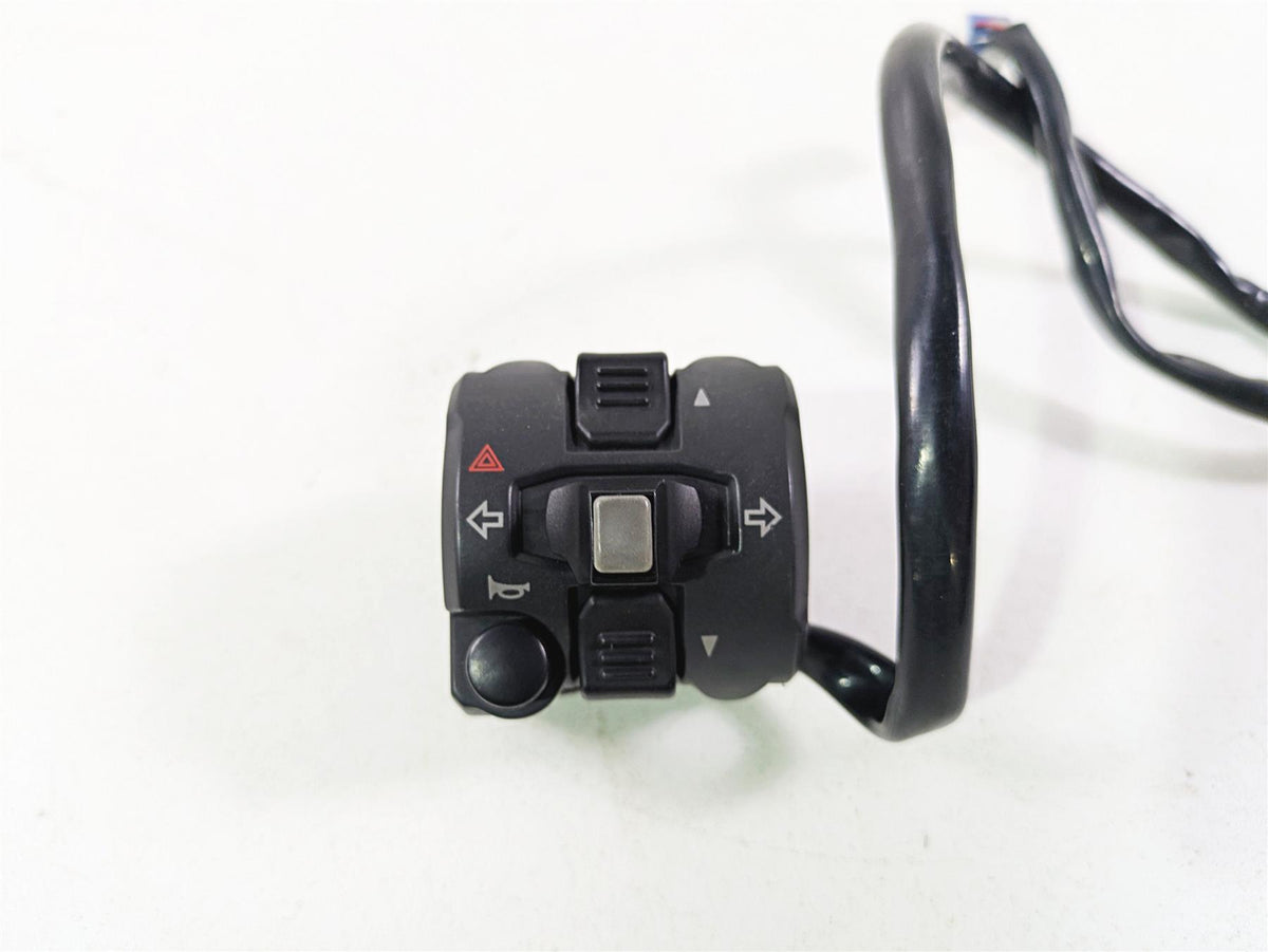 2013 Ducati Hypermotard 821 SP Left Hand Turn Signal Control Switch 65110141A {{ shop.shopifyCountryName }} - Mototech271