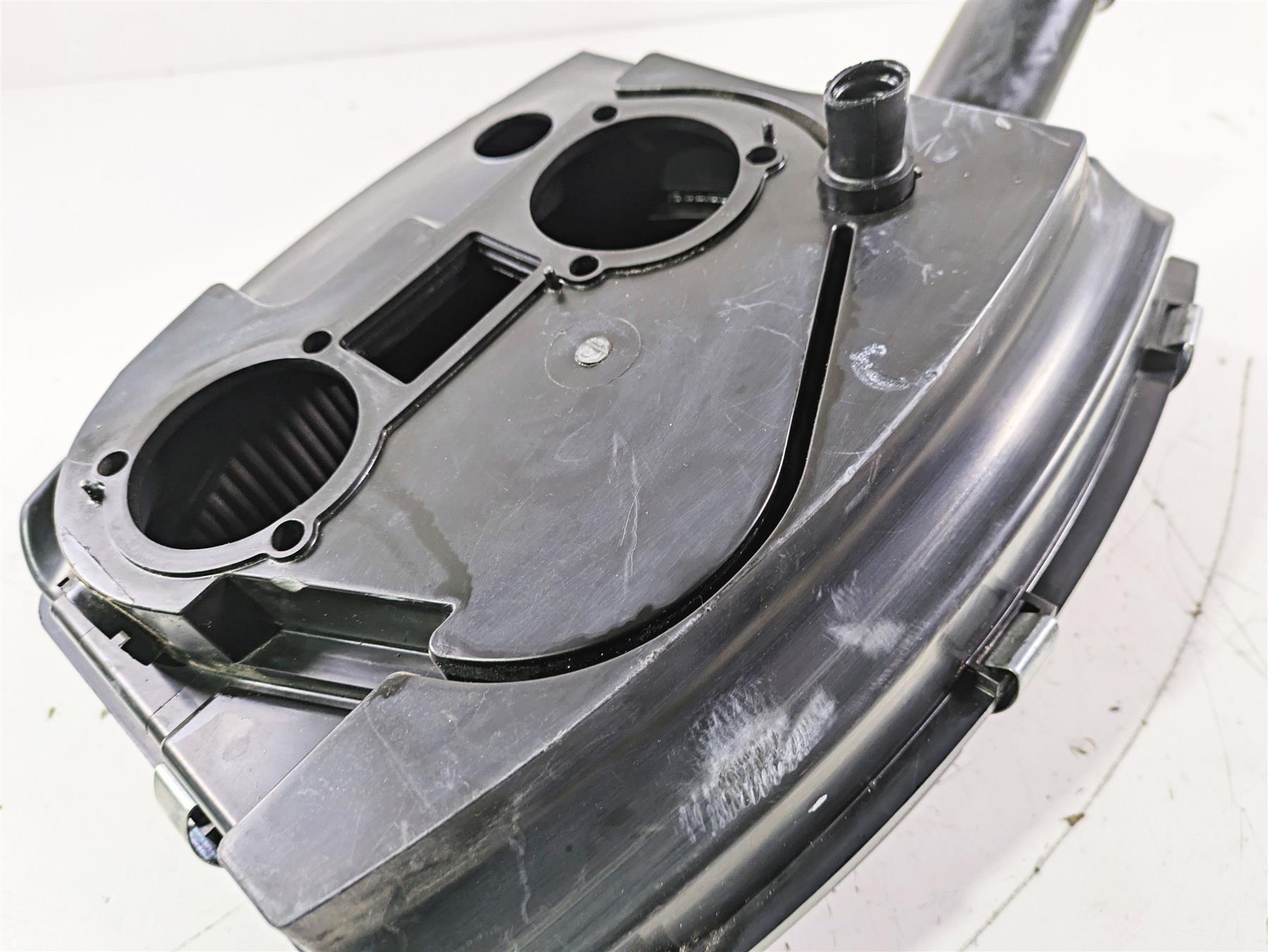 2012 Harley VRSCF Muscle V Rod Air Box Cleaner Breather Filter 29434-03B {{ shop.shopifyCountryName }} - Mototech271