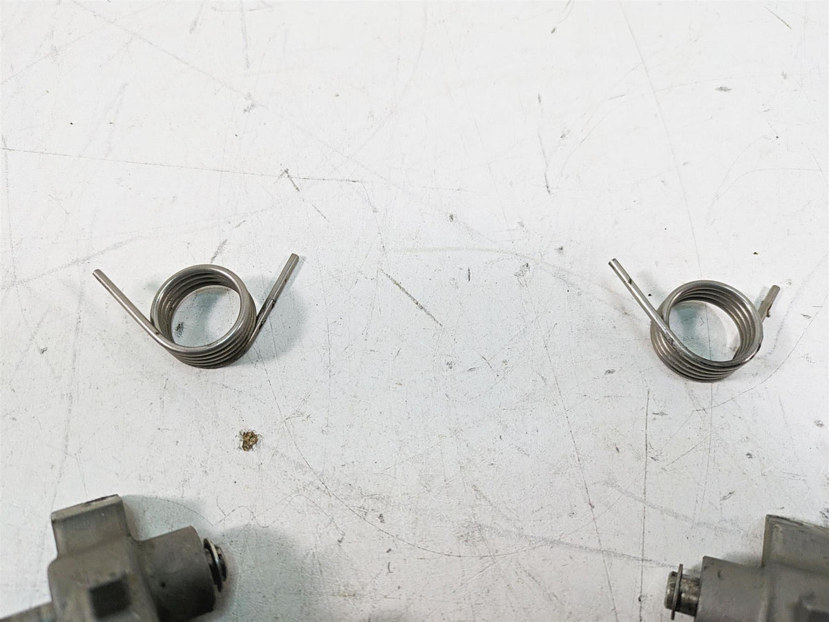 2007 BMW R1200GS K255 Adv Front Footpeg Foot Peg Rest Set 46717694557 {{ shop.shopifyCountryName }} - Mototech271