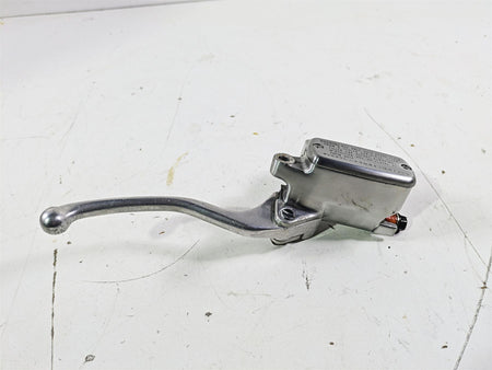 2002 Honda V-Twin VTX1800 C Front Brake Master Cylinder 45510-MZ0-A41 {{ shop.shopifyCountryName }} - Mototech271