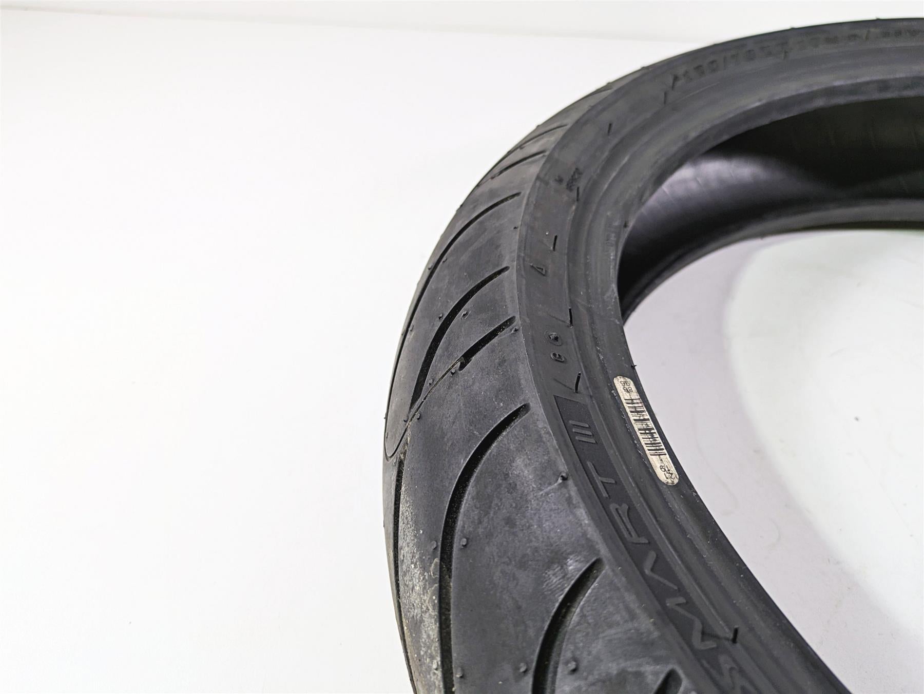Used Front Motorcycle Tire Dunlop Sportmax Roadsmart 3 120/70R17 45227051 {{ shop.shopifyCountryName }} - Mototech271