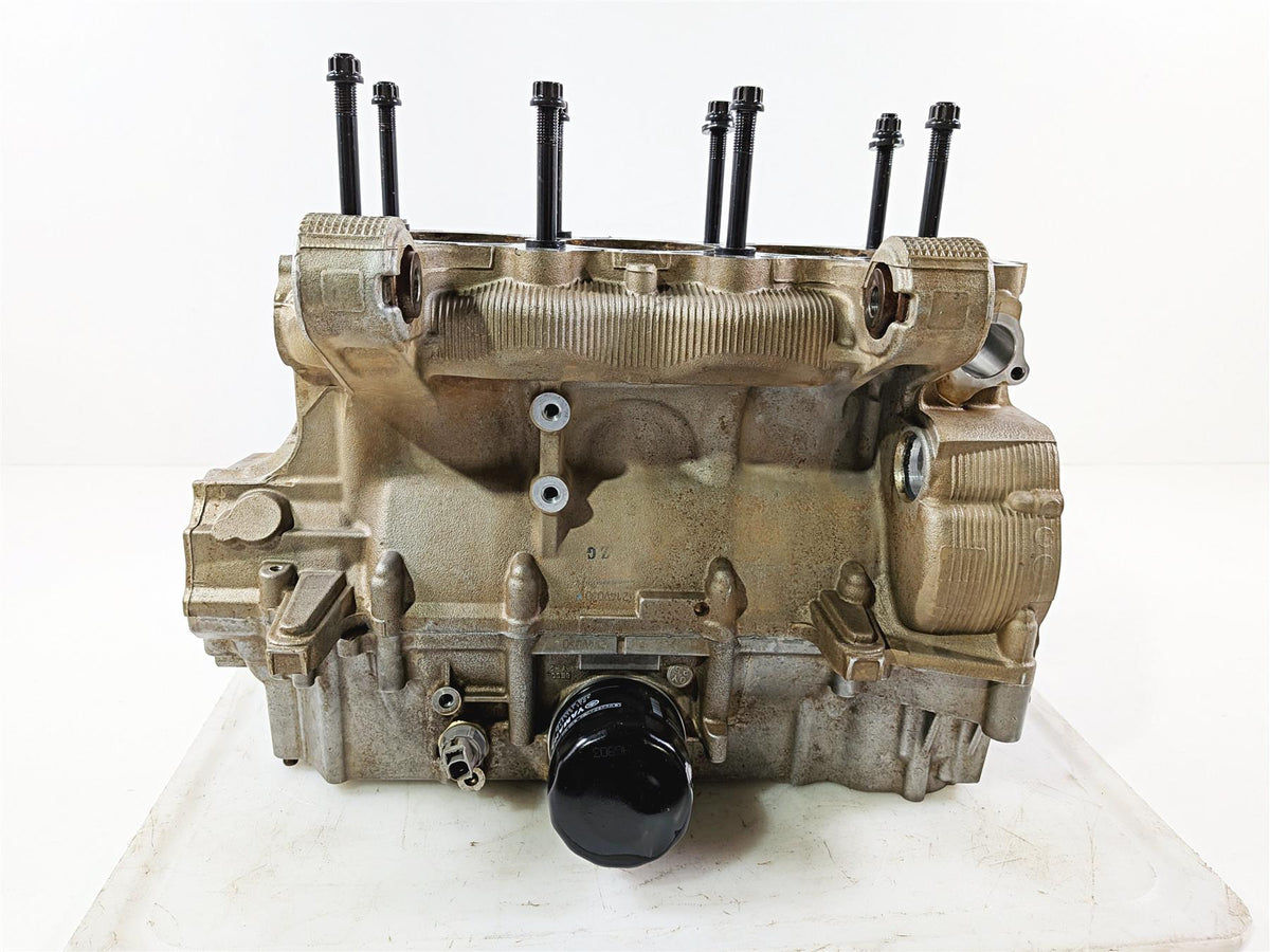 2021 Yamaha YXZ1000R EPS SS SE Nice Crank Case Set Jugs 2HC-15109-08-00 {{ shop.shopifyCountryName }} - Mototech271