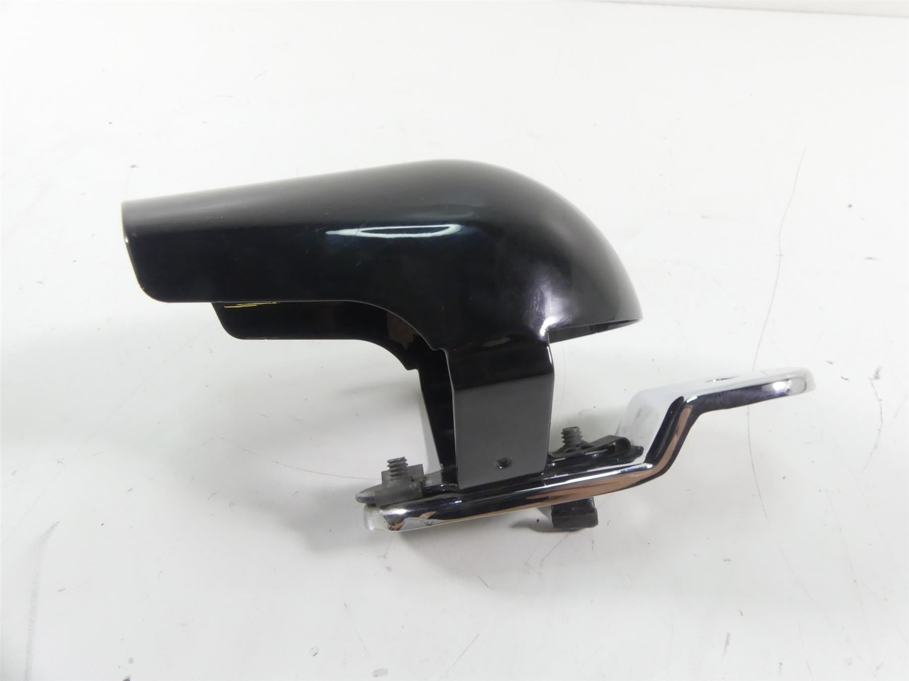 2009 Harley FXDF Dyna Fat Bob Horn Cover 61300478A {{ shop.shopifyCountryName }} - Mototech271