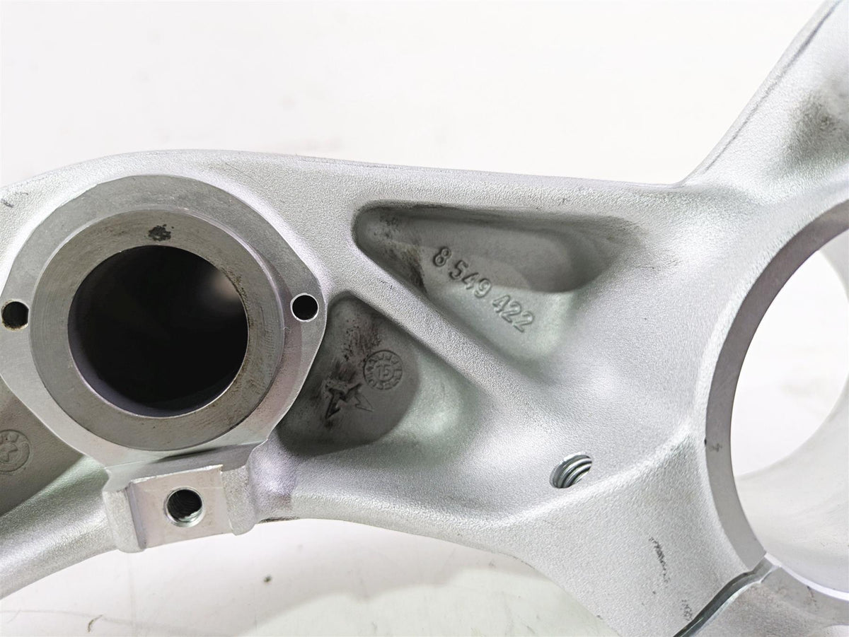 2016 BMW R1200RS K54 Lower Triple Tree Steering Clamp 8549422 31428549594 {{ shop.shopifyCountryName }} - Mototech271