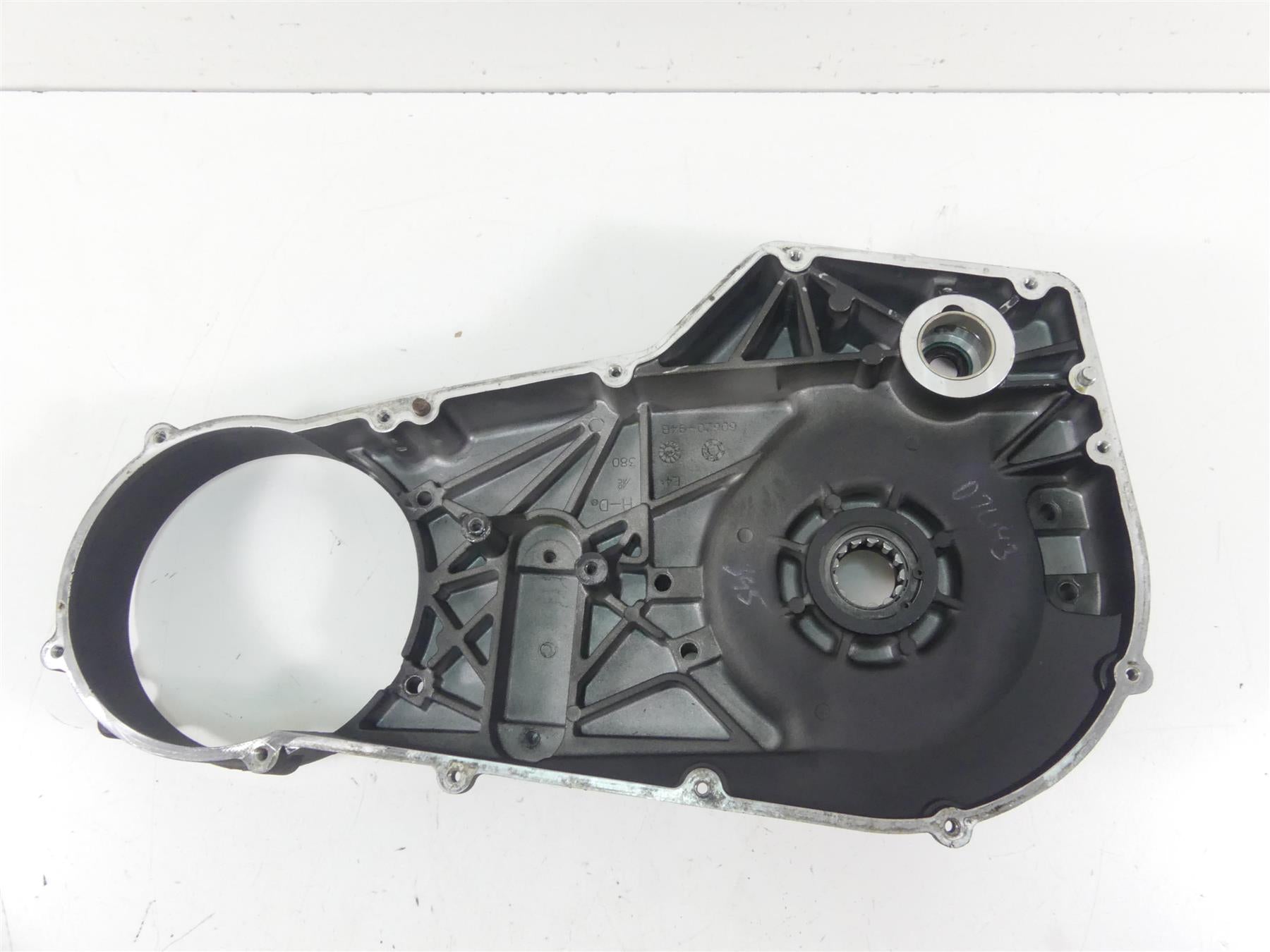 2002 Harley Softail FXSTDI Deuce Inner Primary Drive Clutch Cover 60620-94B | Mototech271