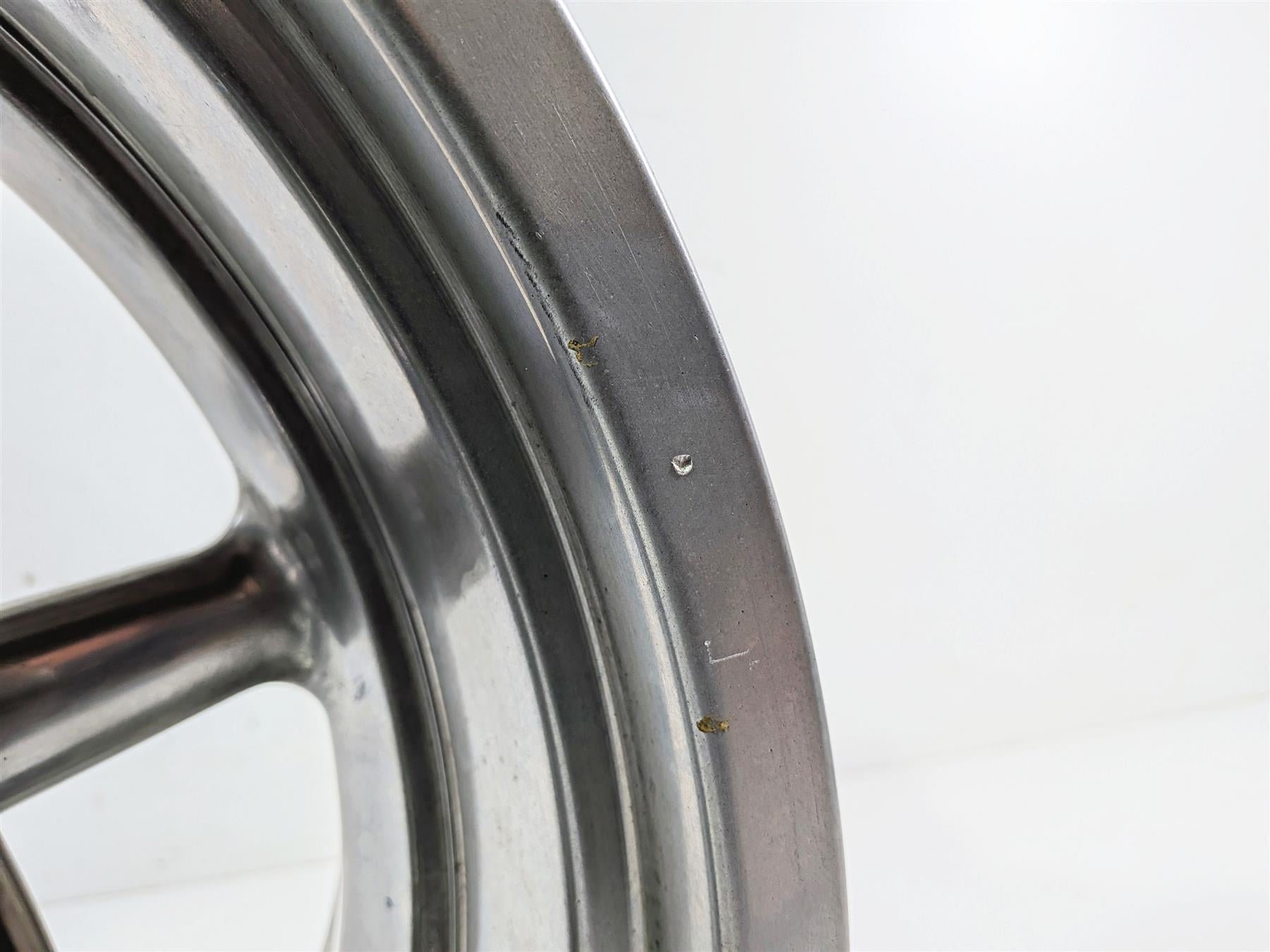 2009 Harley FXCWC Softail Rocker Straight 18x8 Rear Wheel Rim - Runout 41501-08 {{ shop.shopifyCountryName }} - Mototech271