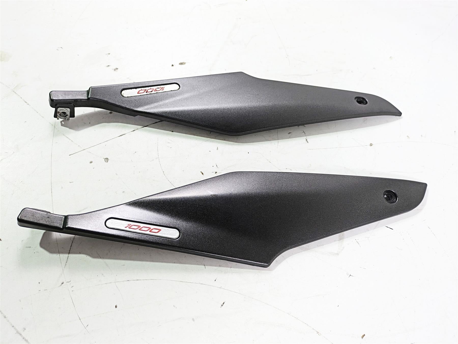2008 Aprilia RSVR 1000 Factory Under Seat Side Cover Set AP8179403 AP8179402 {{ shop.shopifyCountryName }} - Mototech271