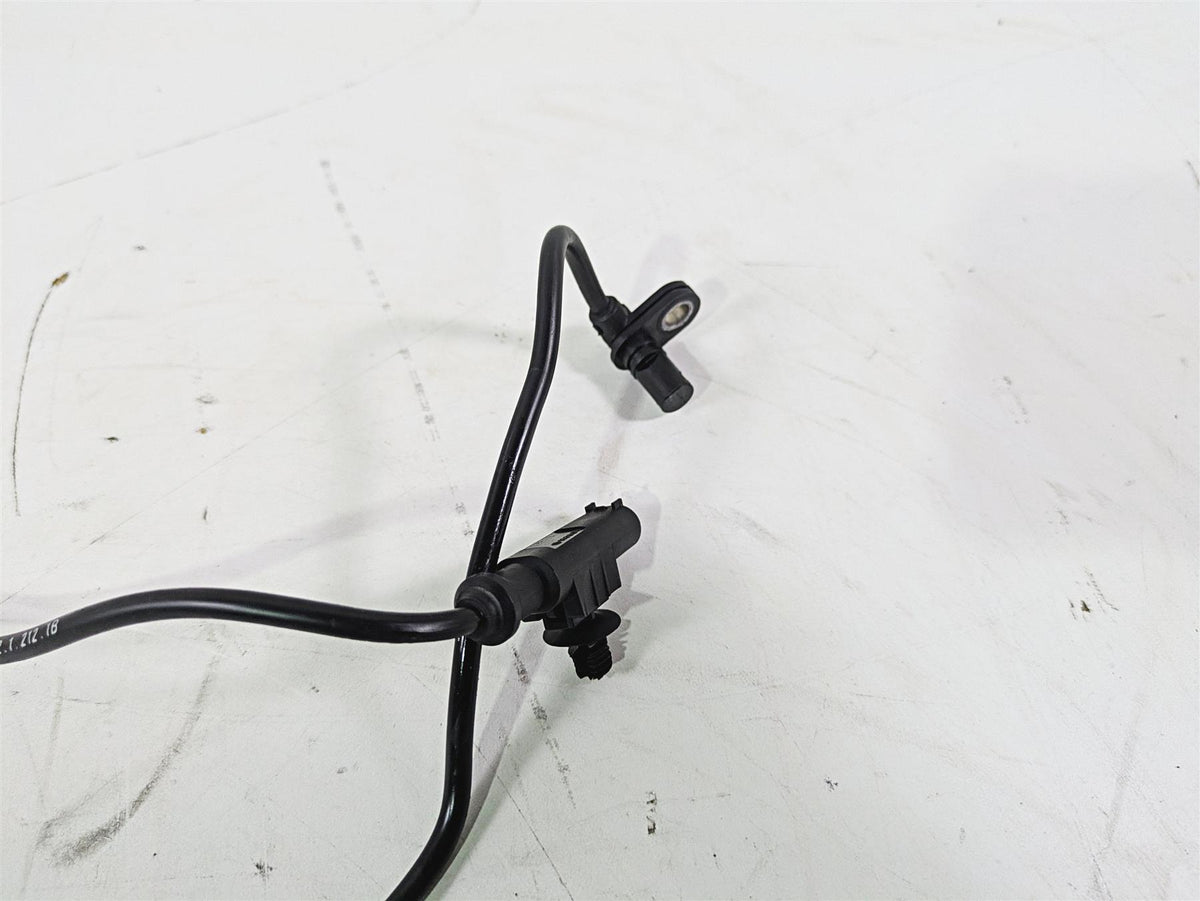 2018 Ducati Hypermotard 939 SP Front Abs Brake Speed Sensor 55212121B {{ shop.shopifyCountryName }} - Mototech271