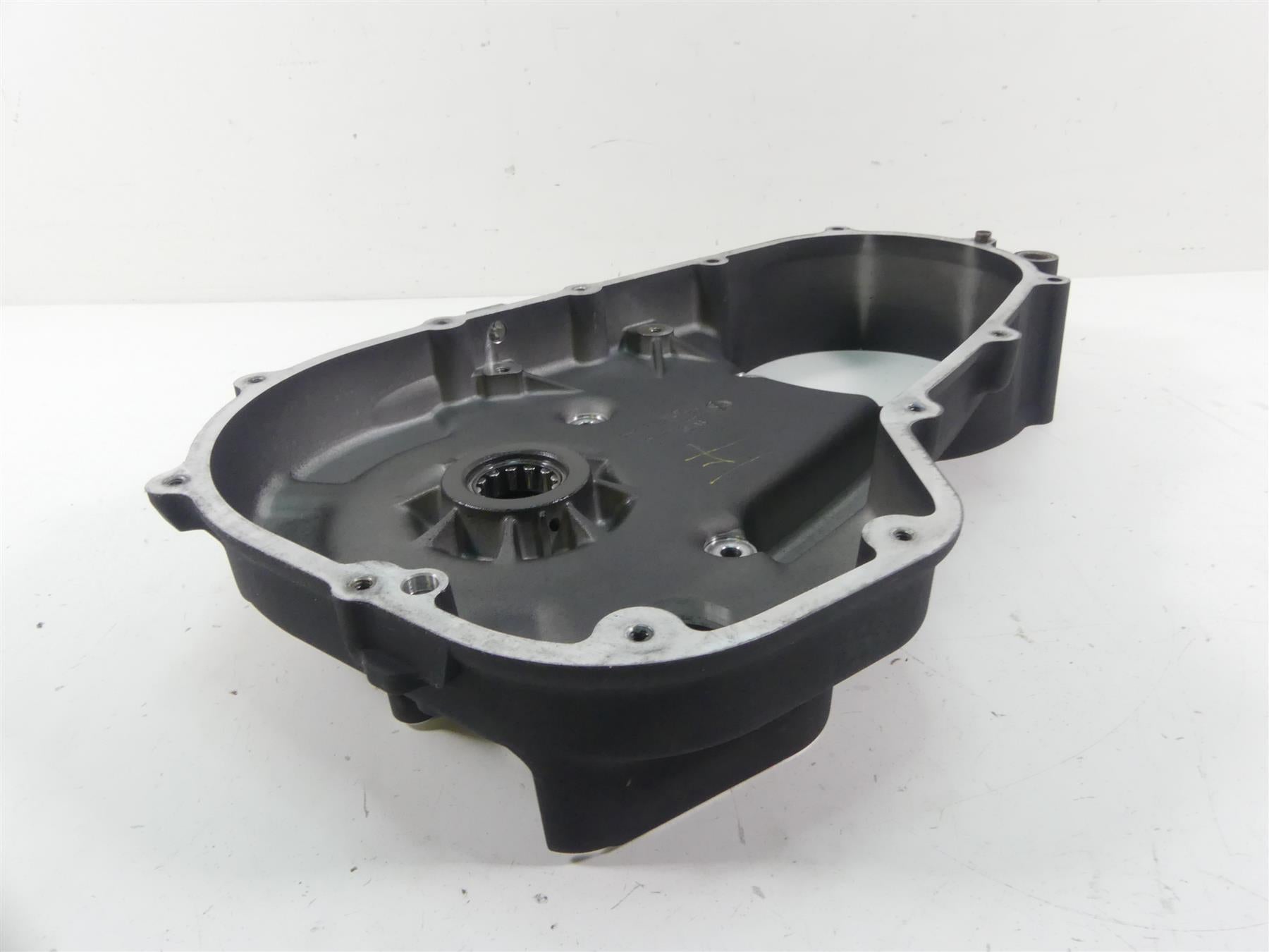 2011 Harley Touring FLTRX Road Glide Inner Primary Drive Clutch Cover 60677-07 {{ shop.shopifyCountryName }} - Mototech271
