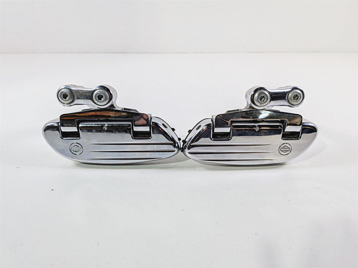 2011 Harley Touring FLHTCU CVO Electra Glide Passenger Floor Boards 50701-04-Mototech271