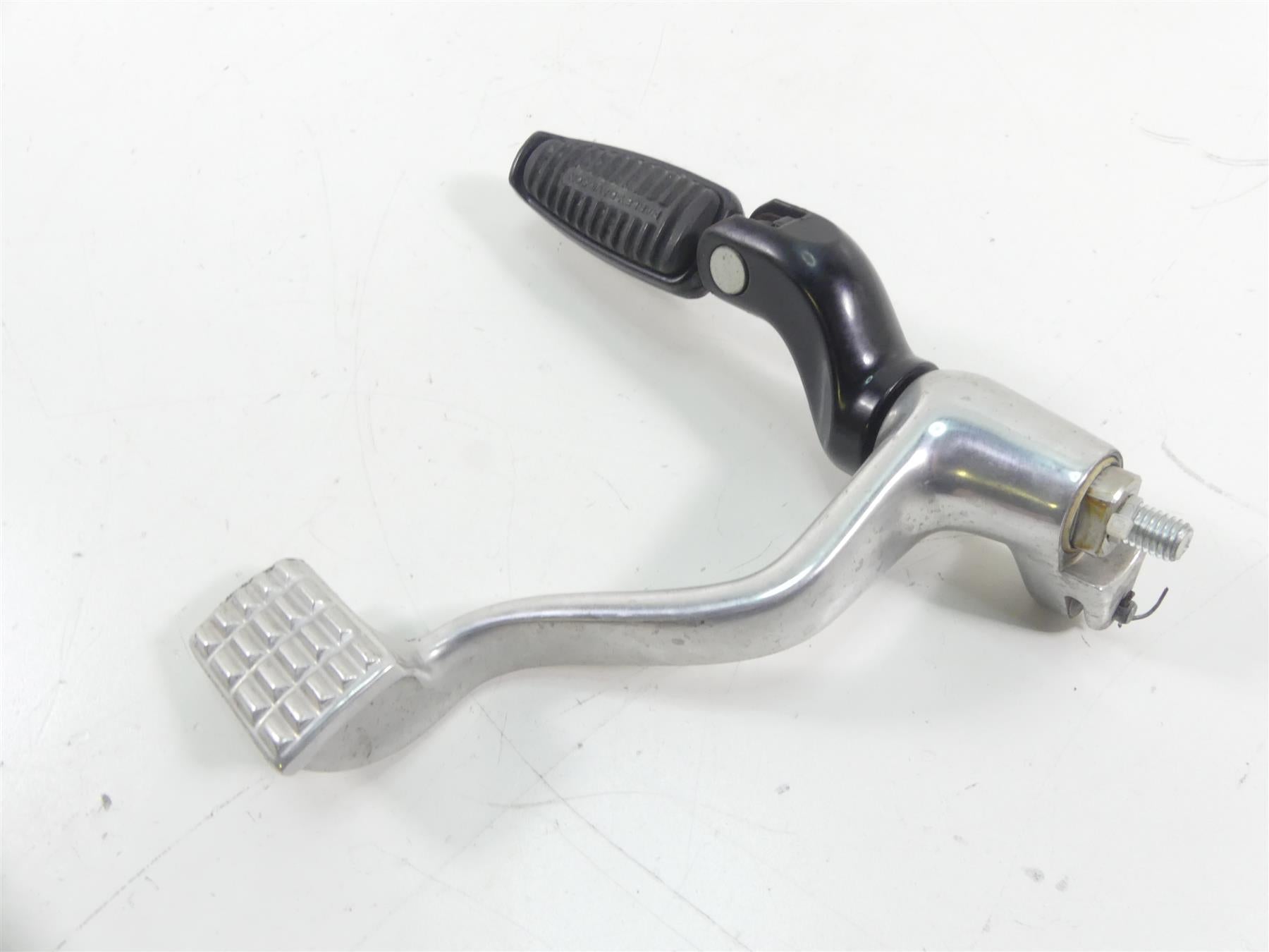 2013 Harley VRSCF Muscle V-Rod Right Front Footpeg + Brake Lever Pedal 54046-12 {{ shop.shopifyCountryName }} - Mototech271