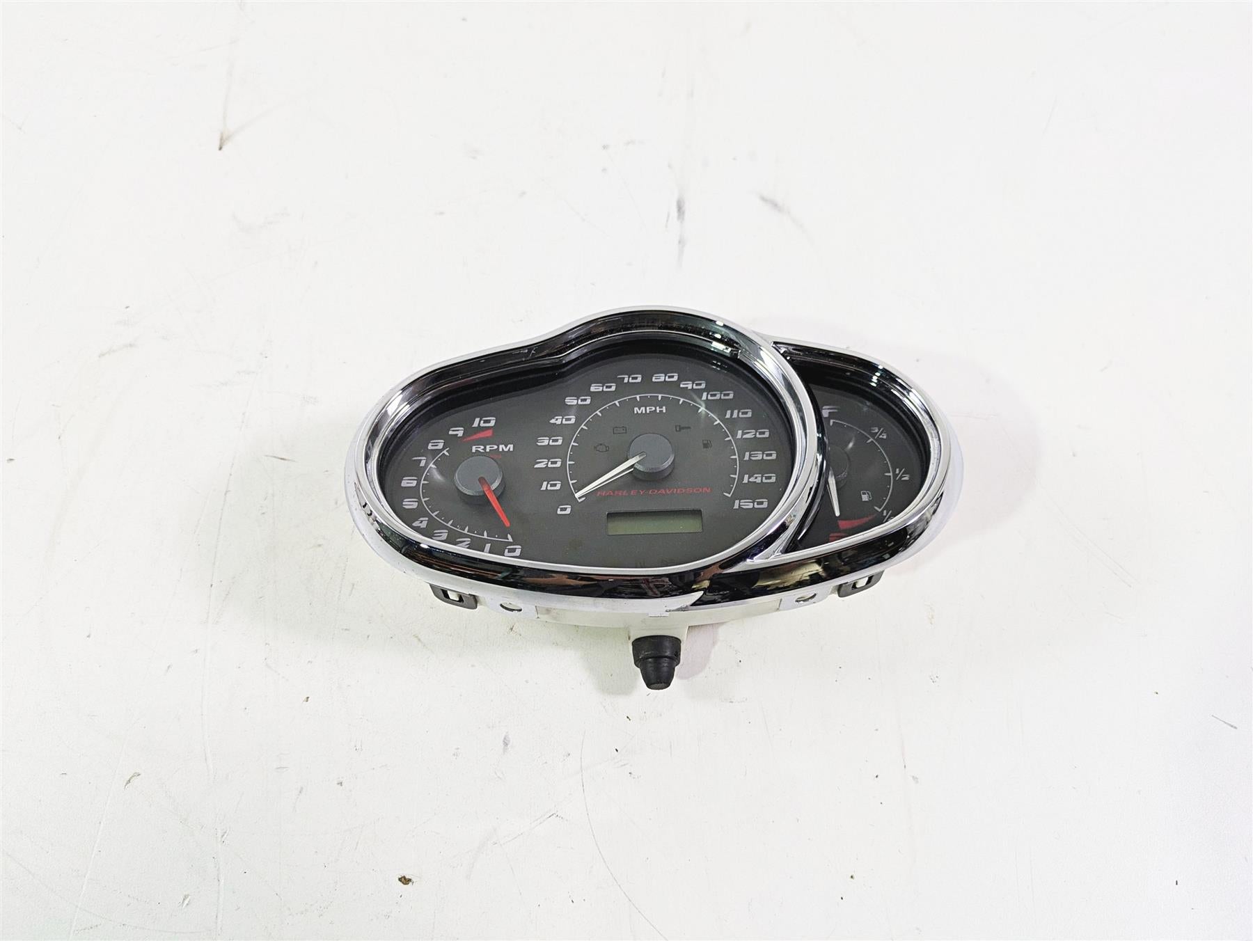 2006 Harley VRSCR Street V-Rod Speedometer Instrument Gauges 10K 67395-06B {{ shop.shopifyCountryName }} - Mototech271