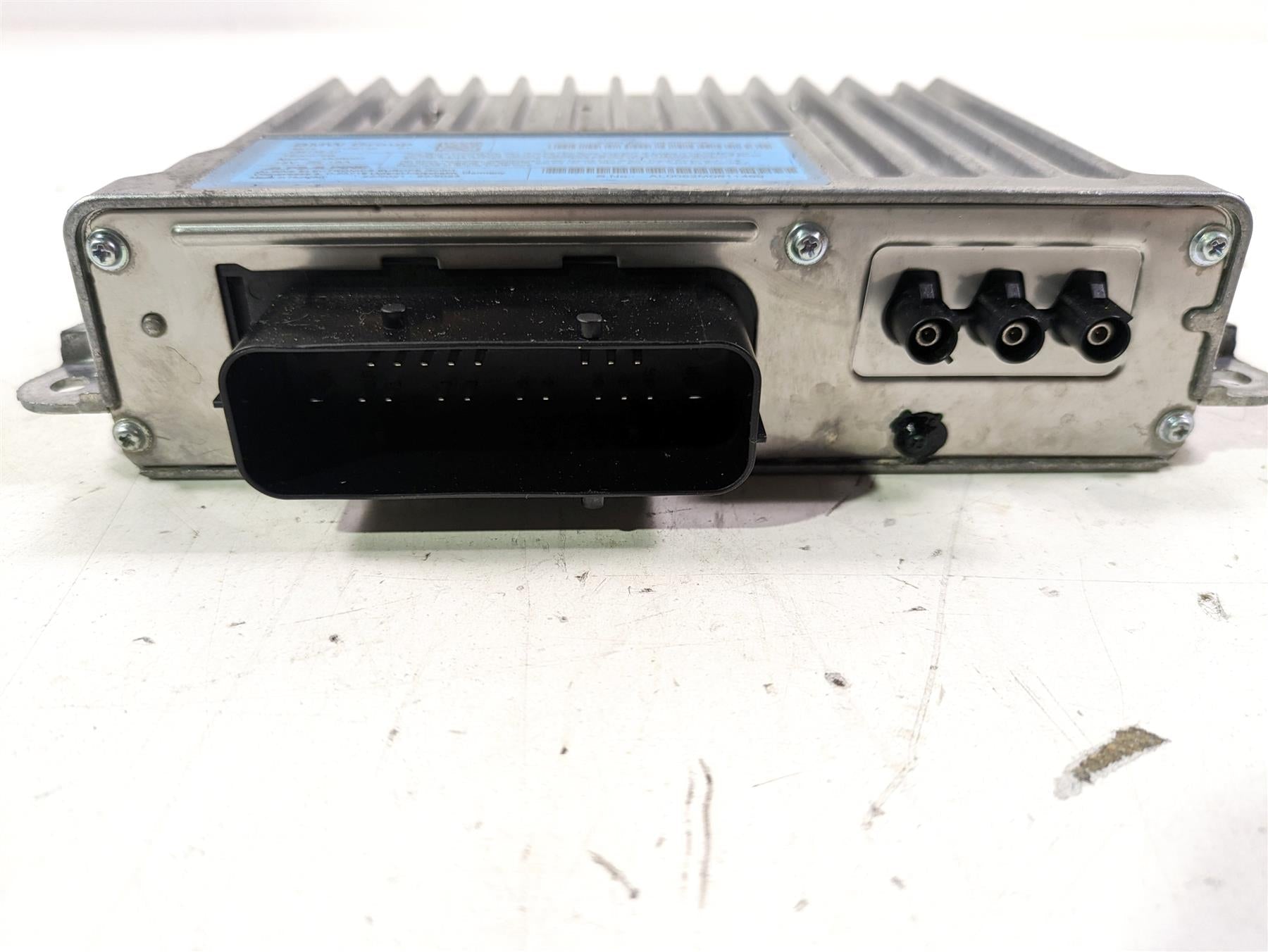 2022 BMW R1250 RT K052 Audio Amp Amplifier Module Unit 65127106140 {{ shop.shopifyCountryName }} - Mototech271