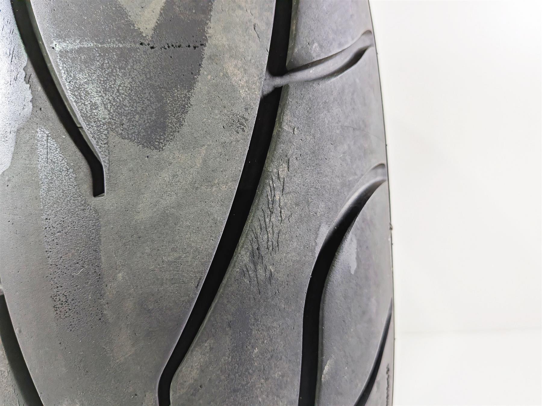 Used Rear Motorcycle Tire Michelin Commander 2 II 160/70-17 0306-0301 {{ shop.shopifyCountryName }} - Mototech271