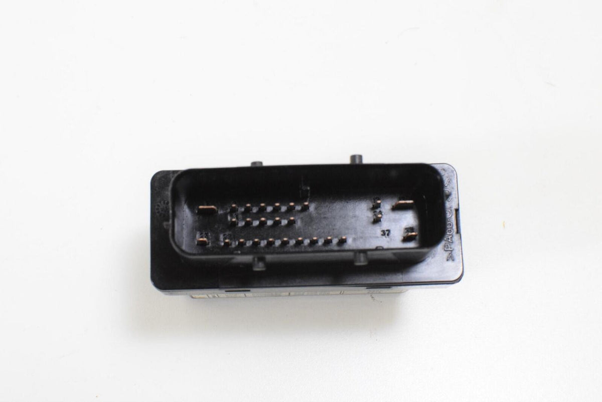 2015 BMW K1600GT K1600 K48 Base Control Module Satelite 1435323527 {{ shop.shopifyCountryName }} - Mototech271