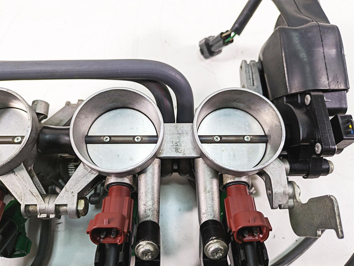 2009 Suzuki GSXR750 K9 Mikuni Throttle Body Bodies 13406-38H00 13406-38H01 {{ shop.shopifyCountryName }} - Mototech271