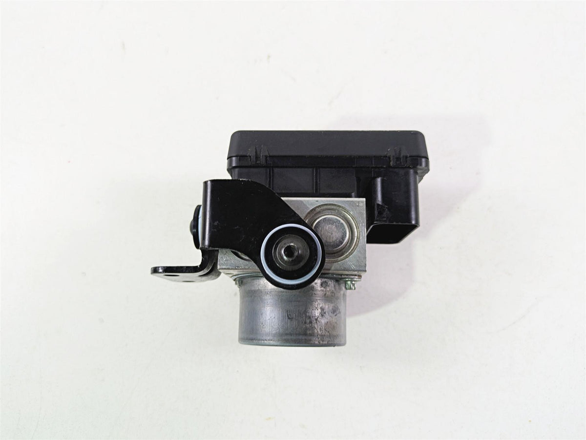 2013 Ducati Hypermotard 821 SP Abs Brake Pump Module 54240402A 54240331B {{ shop.shopifyCountryName }} - Mototech271