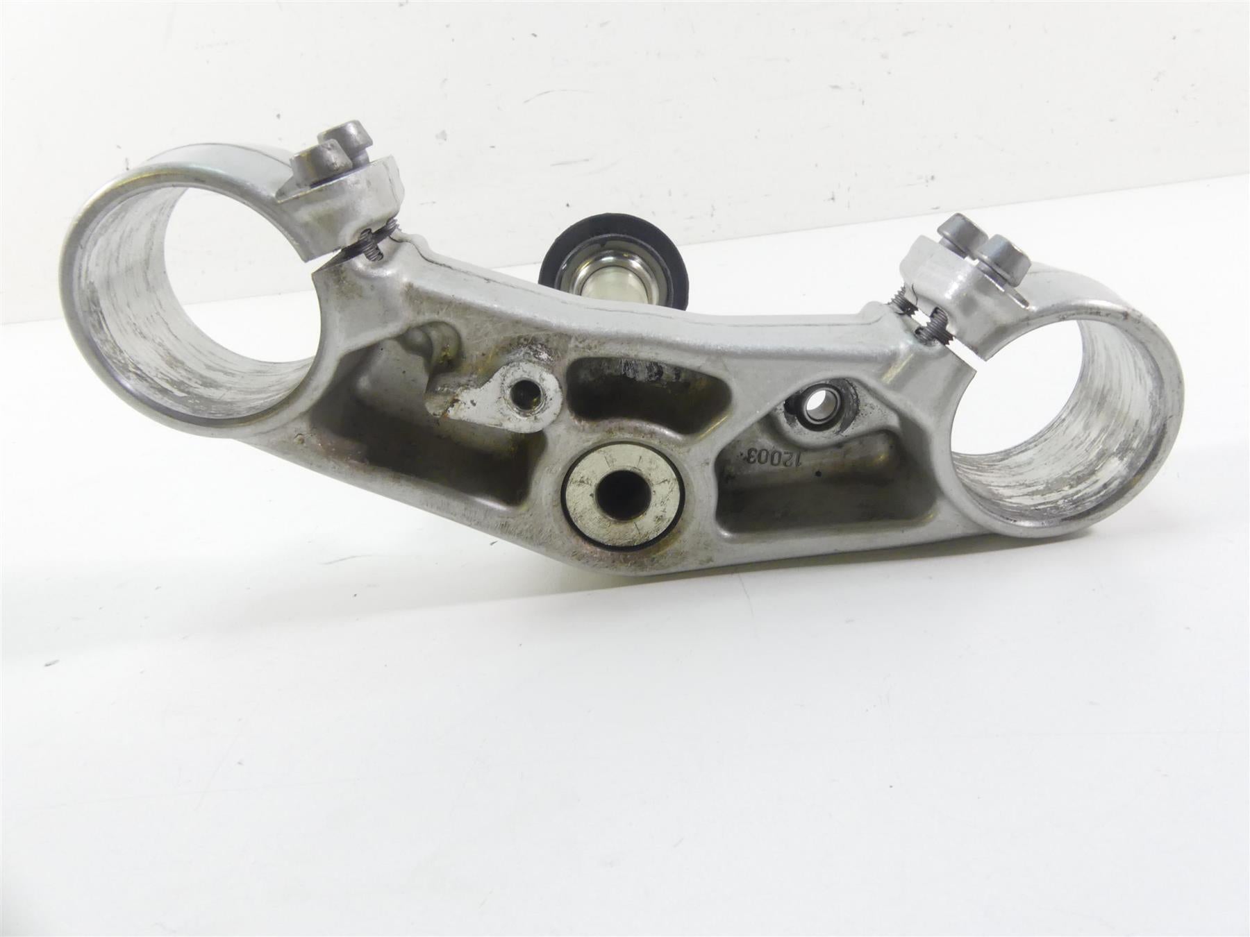 2006 Triumph Daytona 675 Lower Triple Tree Steering Stem 52mm T2044130 {{ shop.shopifyCountryName }} - Mototech271