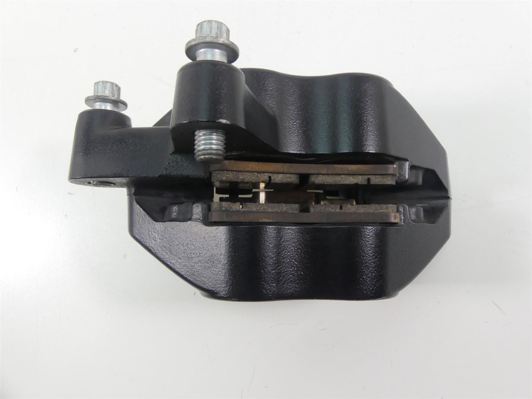 2020 Harley Softail FXBB Street Bob Front Brake Caliper 41300095 {{ shop.shopifyCountryName }} - Mototech271